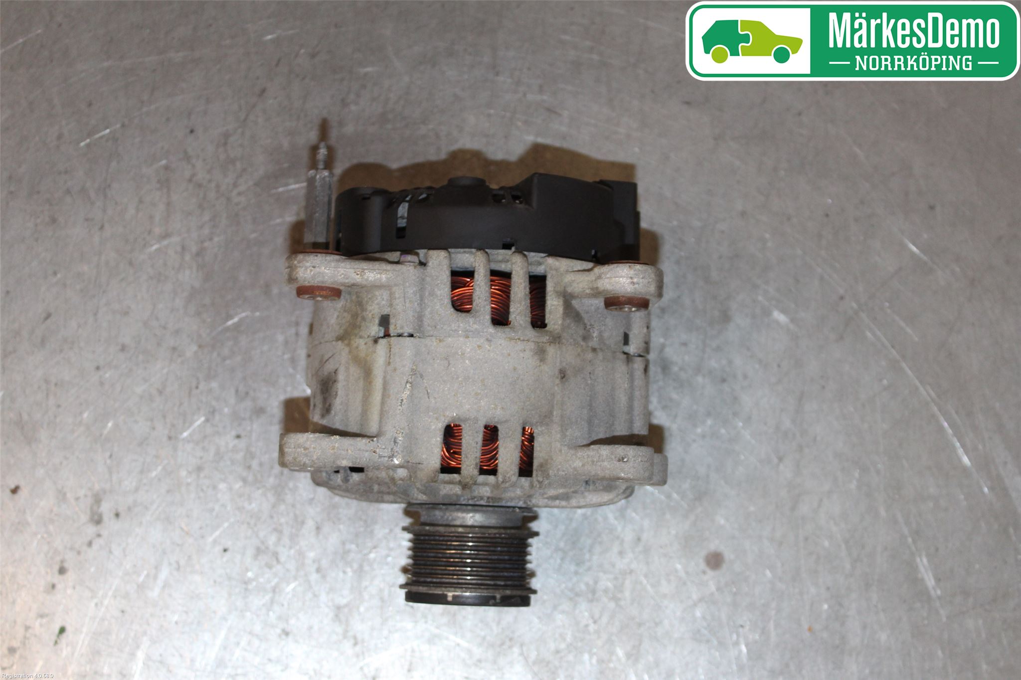 Volkswagen VW GOLF VI 09-13 Generator