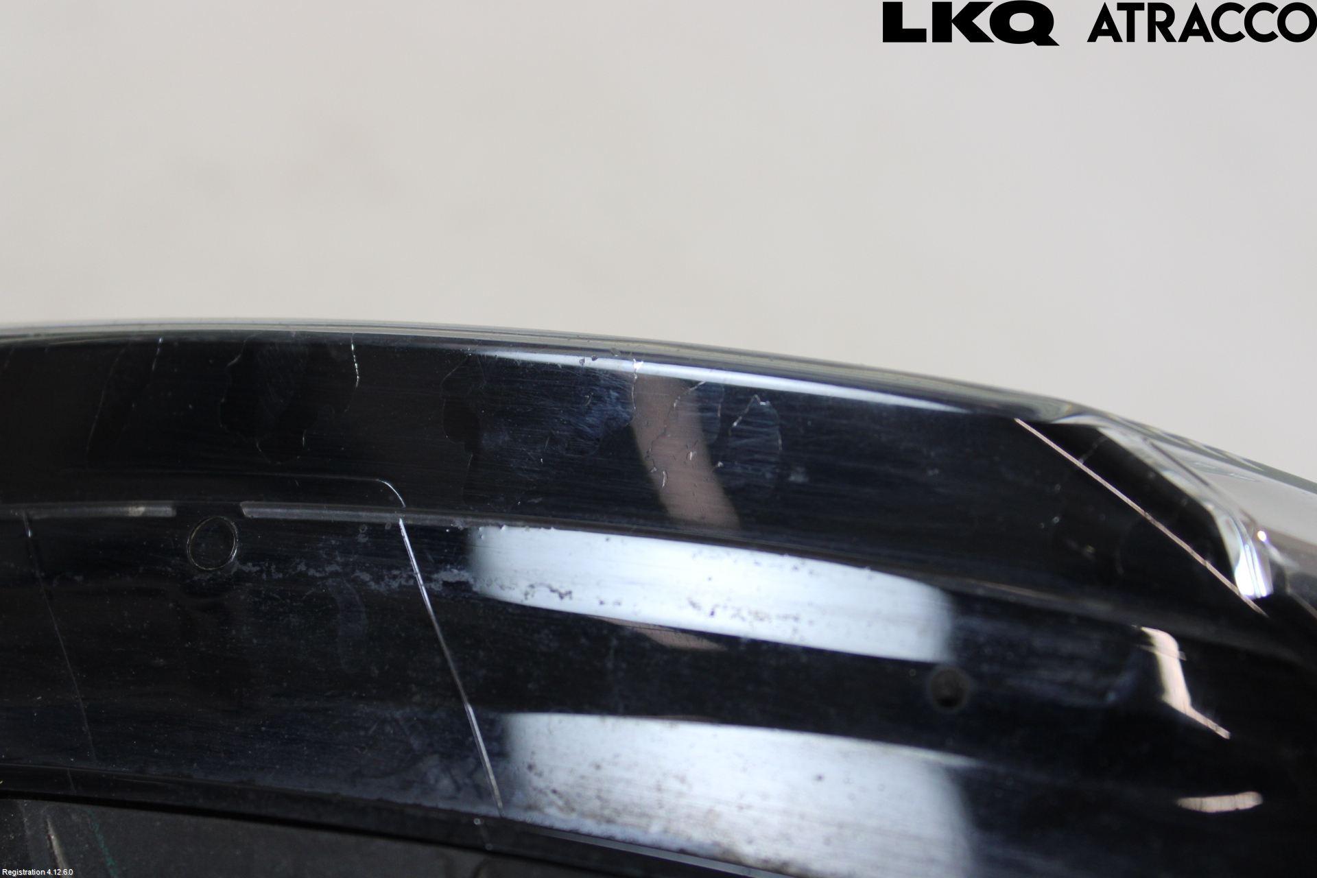 Volkswagen VW JETTA VI 11- Strålkastare Höger