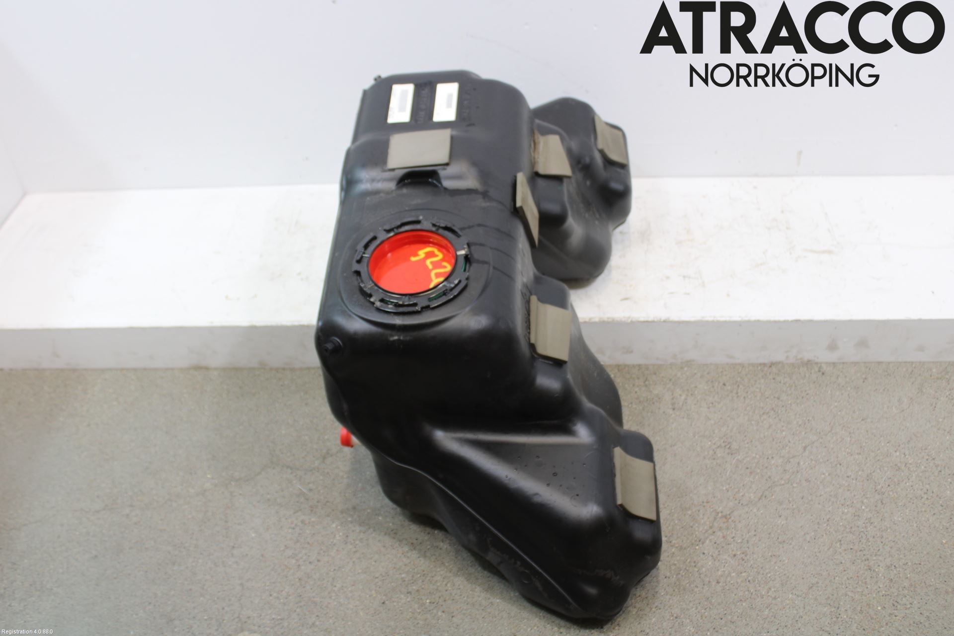 Jaguar F-TYPE Bränsletank Insprutning