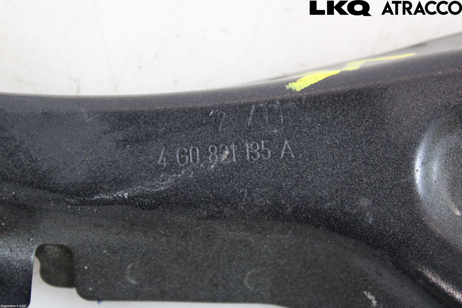 Audi A6/S6 4G 11-18 Skärmfäste Fram Vä