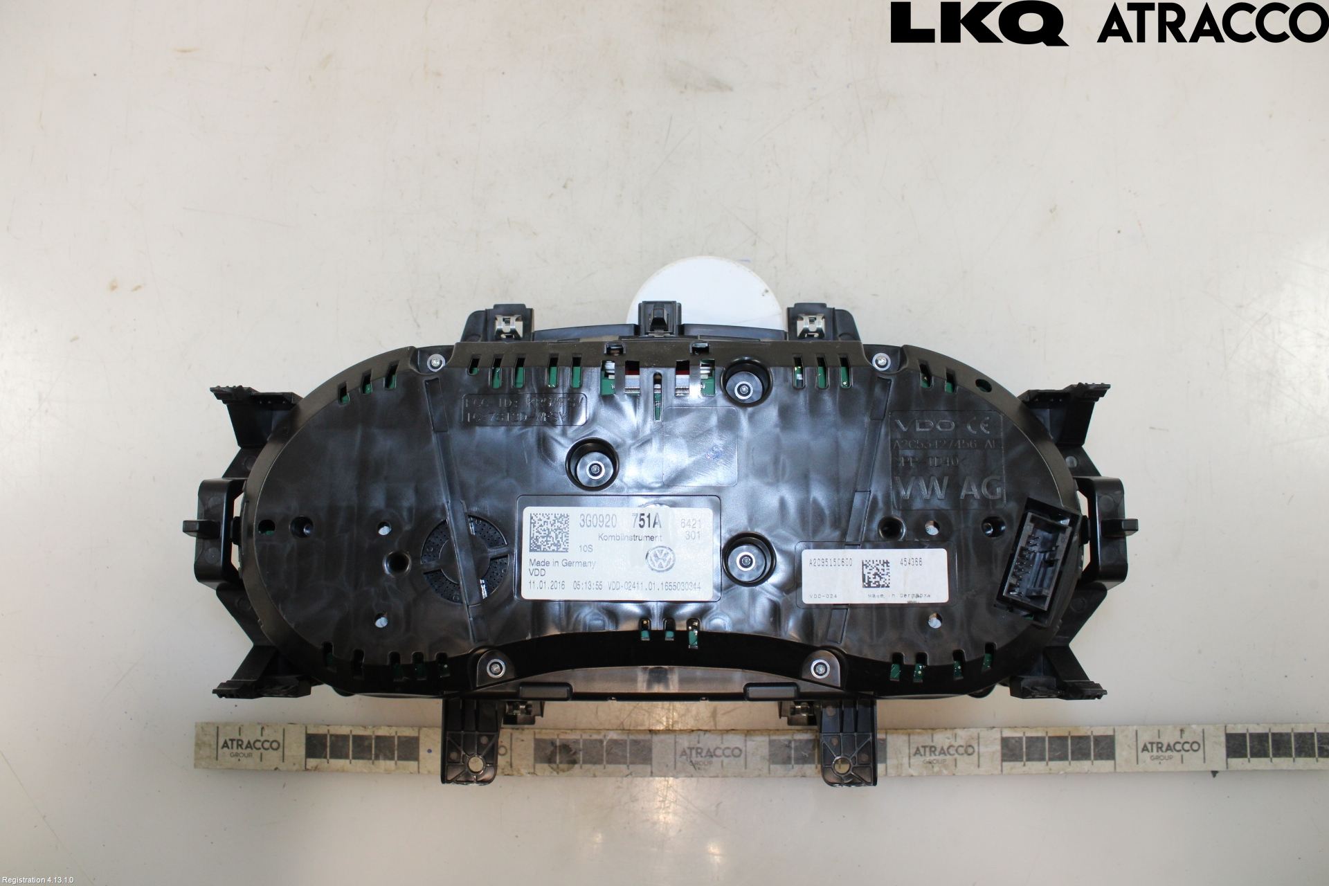 Volkswagen VW PASSAT 15-19 Instrument Komb