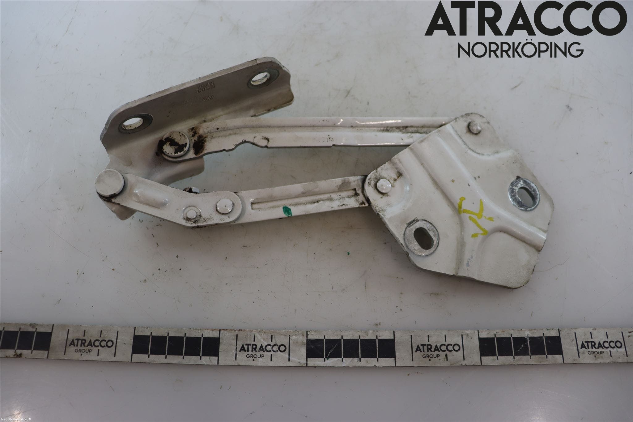 Volkswagen VW CADDY 04-10 Huvgångjärn