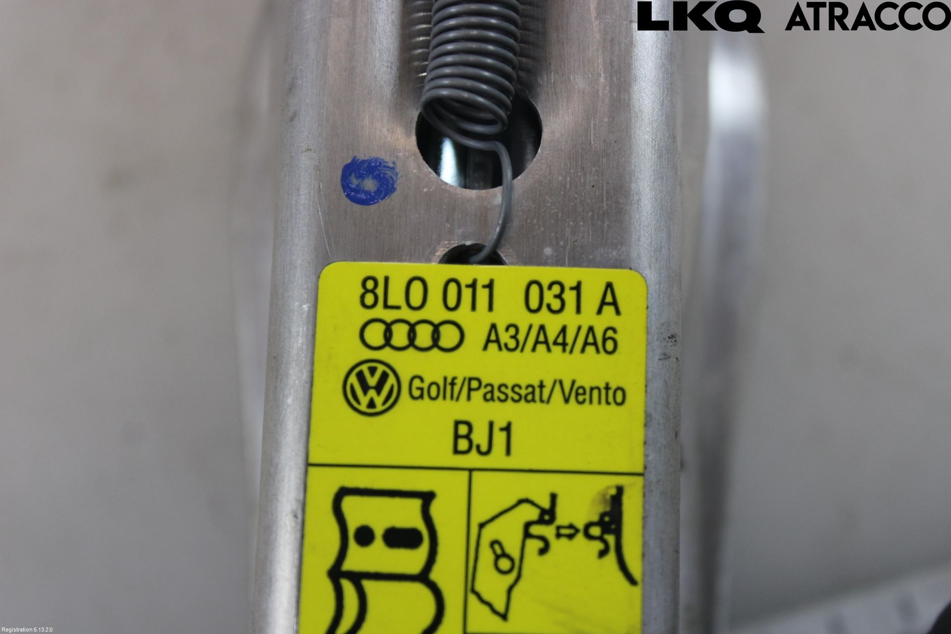 Volkswagen VW GOLF IV 98-06 Domkraft