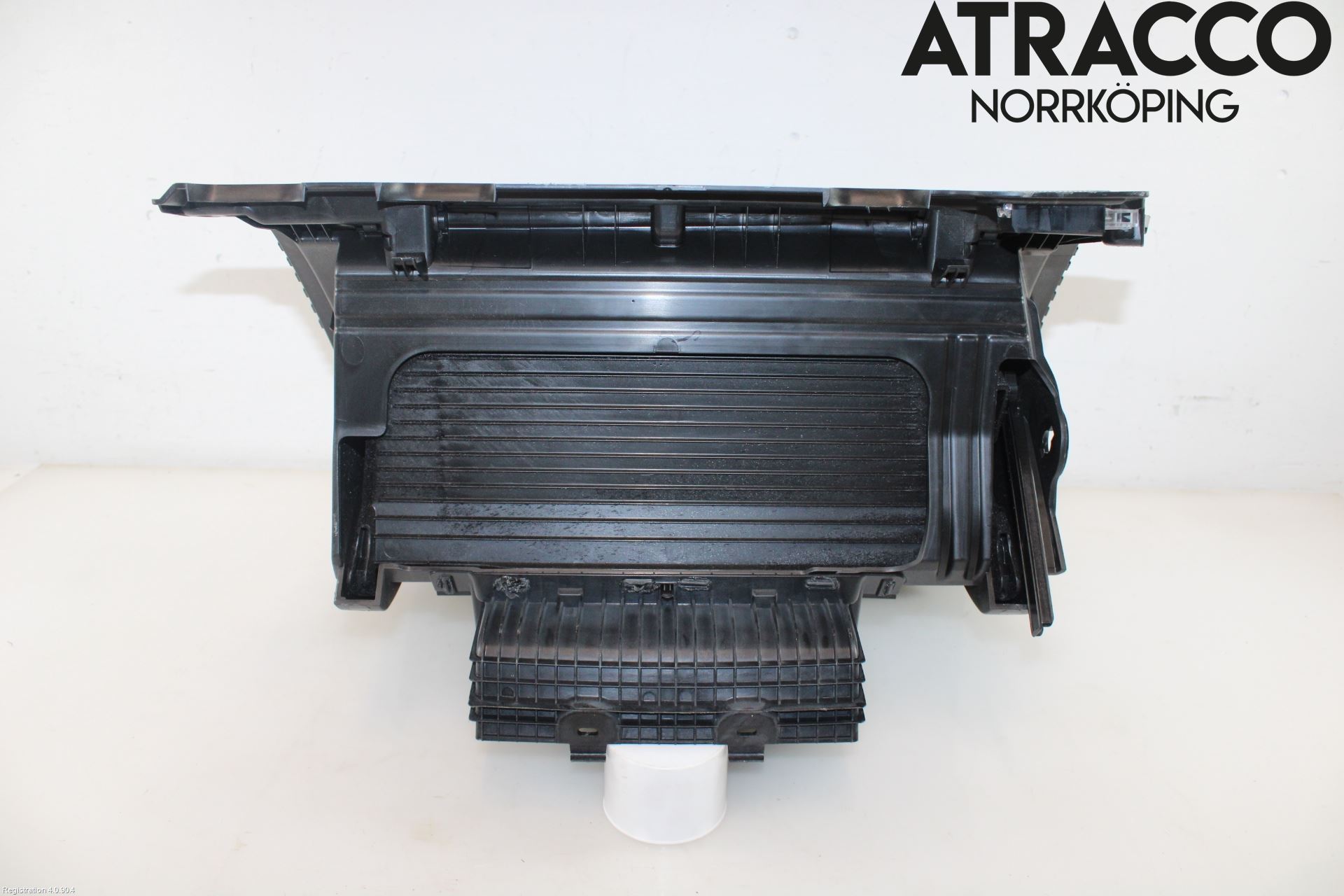 Volkswagen VW PASSAT 15-19 Handskfack