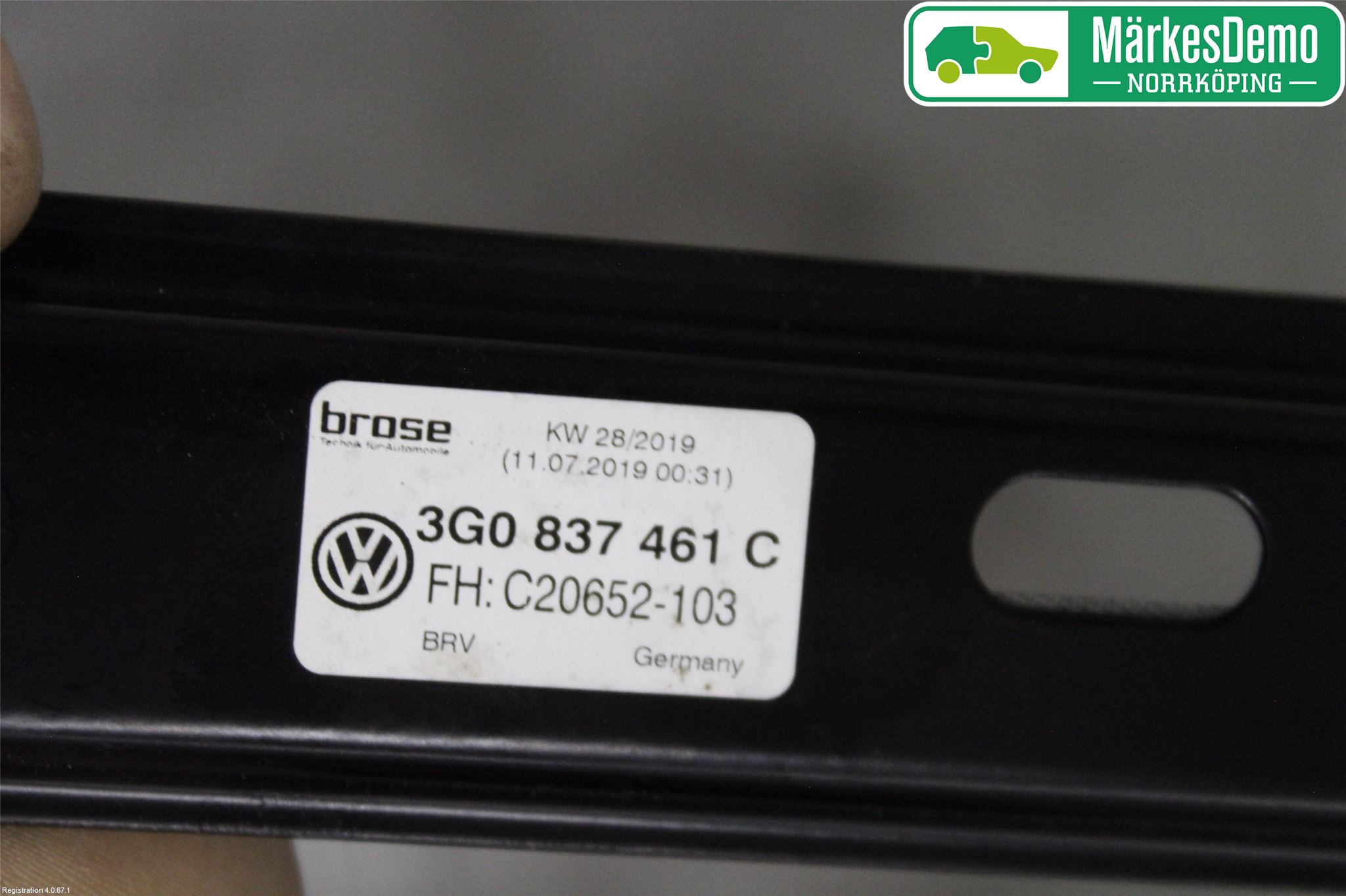 Volkswagen VW PASSAT 20-24 Fönsterhiss El Kompl