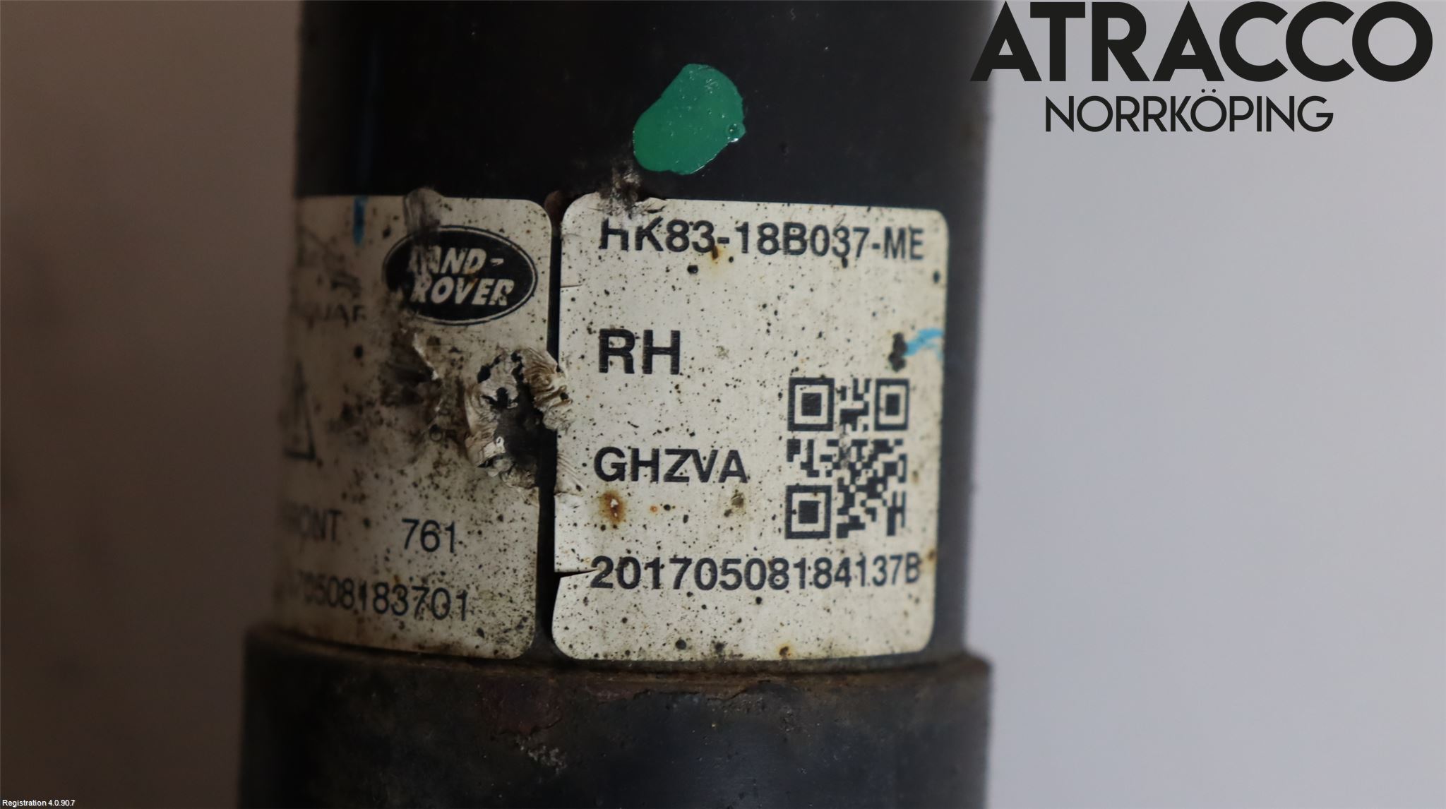 Jaguar F-PACE Fjäderben Fram Höger