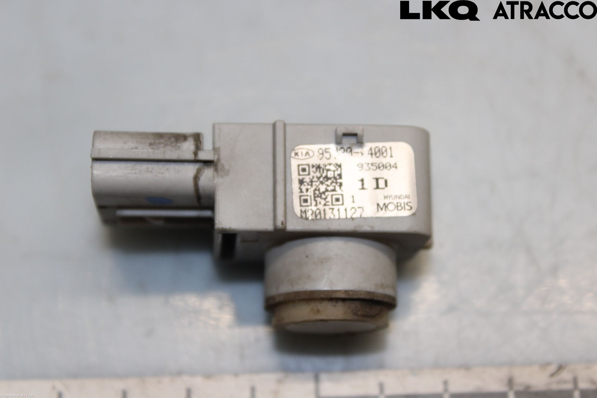 Kia CARENS III 13-19 Parkeringshjälp Frontsensor