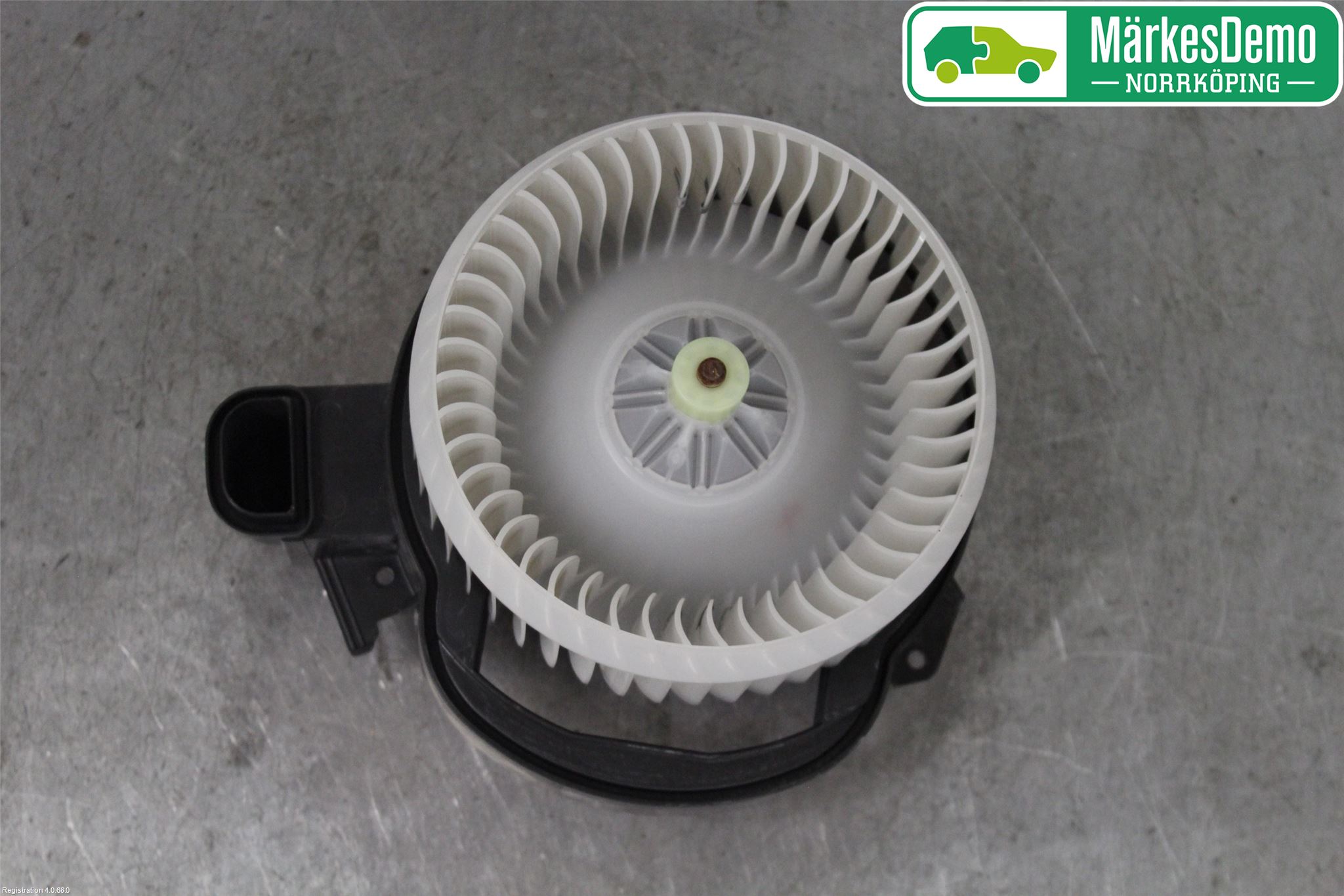 Jaguar F-PACE Värmefläkt