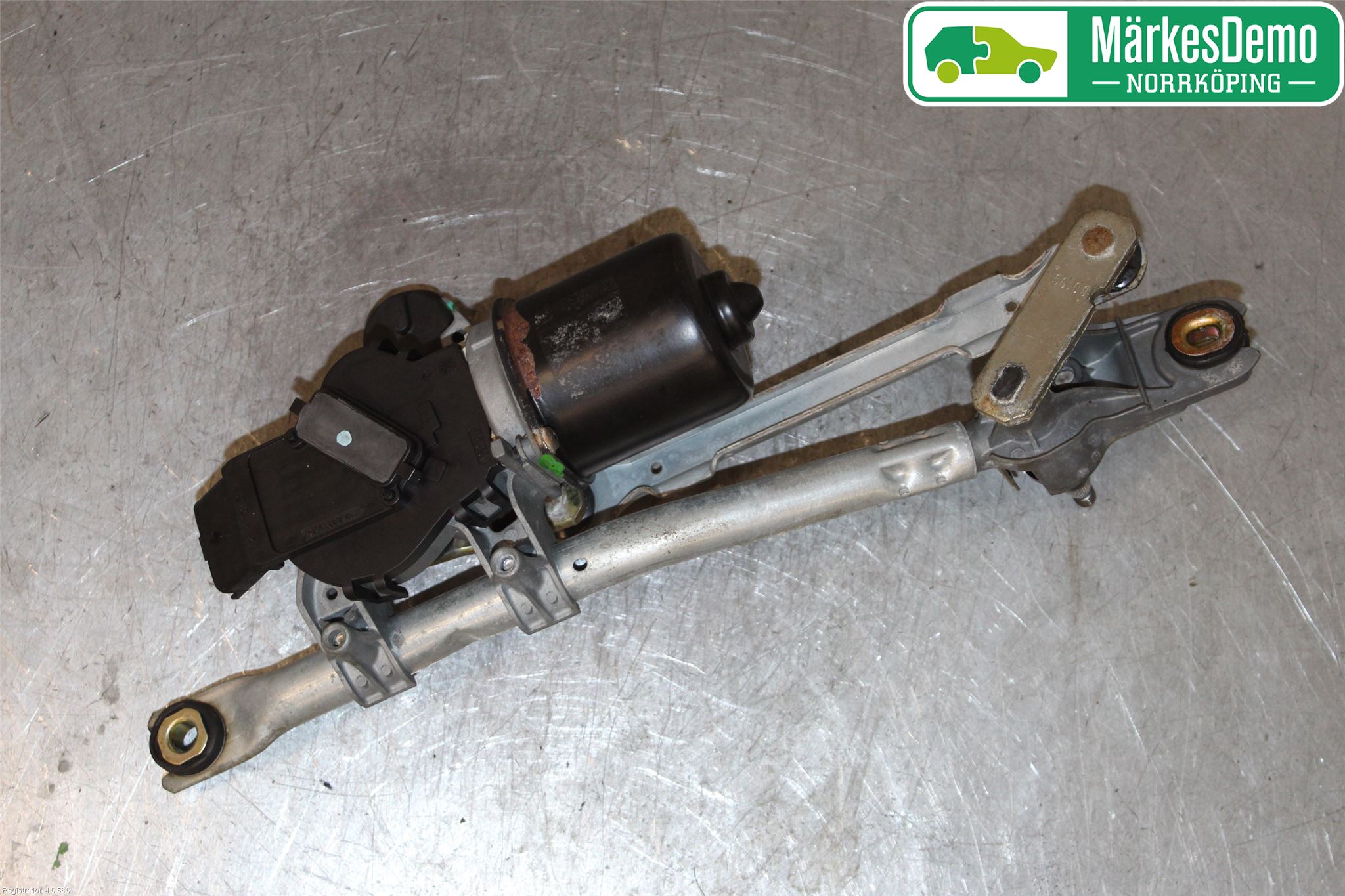 Toyota AYGO 06-14 Torkarmekanism Vindruta