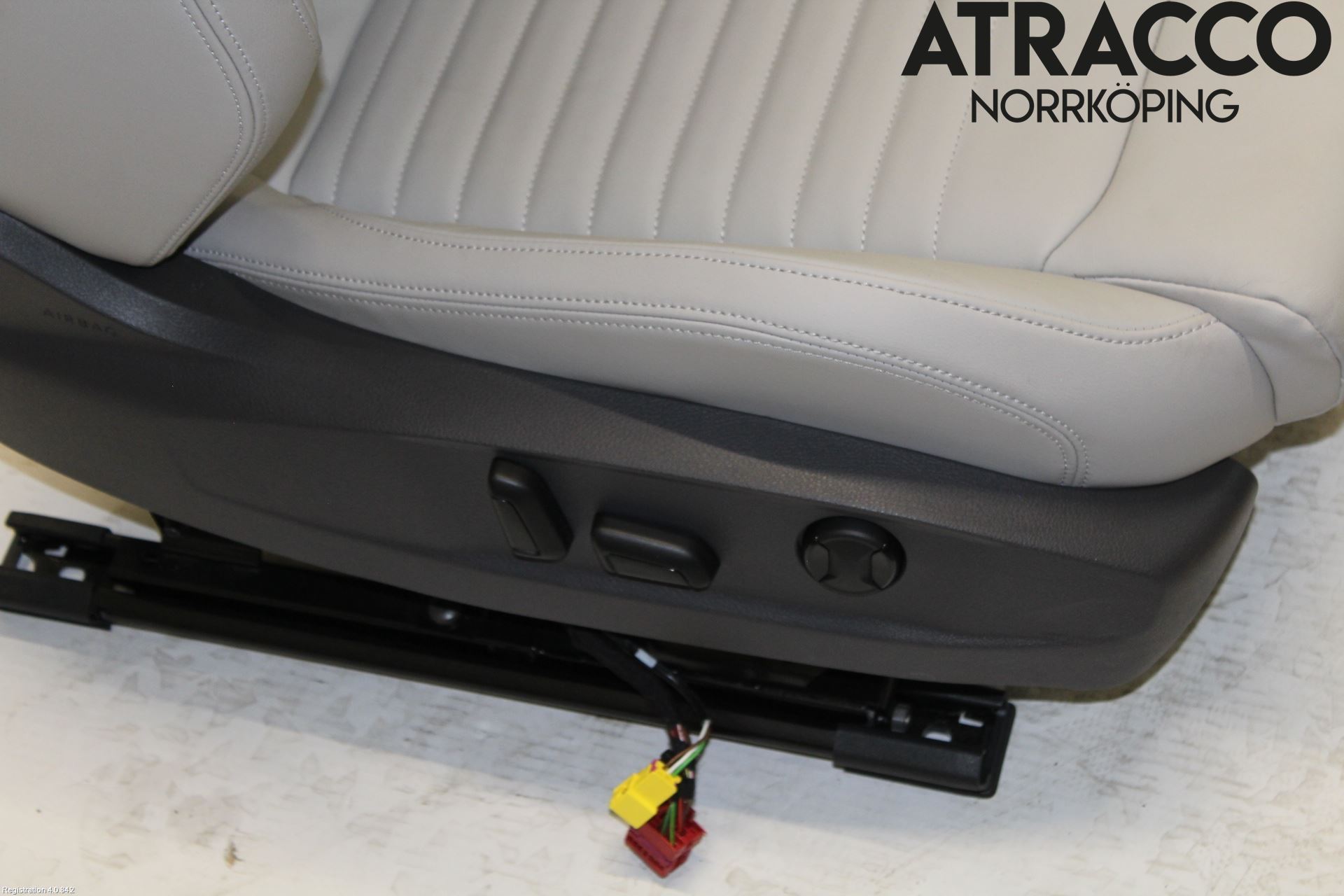 Volkswagen VW PASSAT 20-24 Inredning Stol Fram Hö