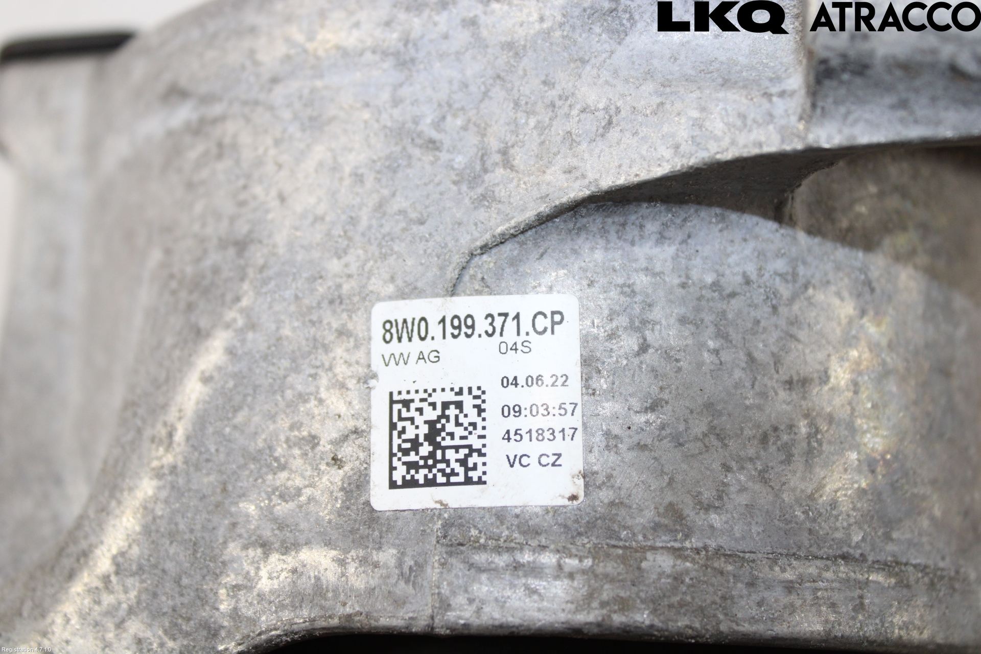 Audi A4/S4 B9 20- Motorkudde