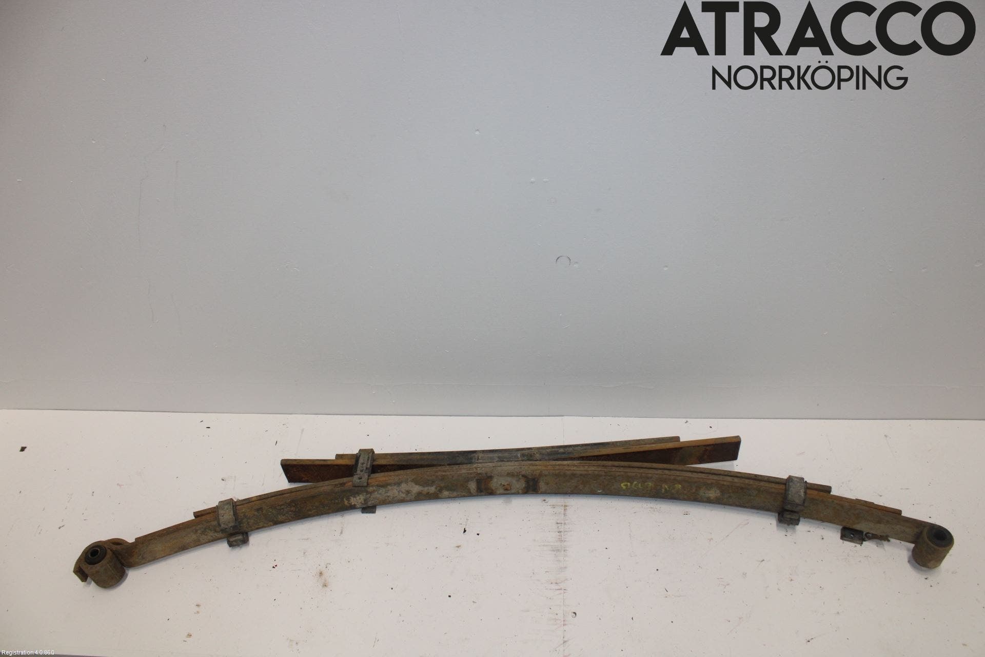 Toyota HILUX 16- Fjäder Bak Blad