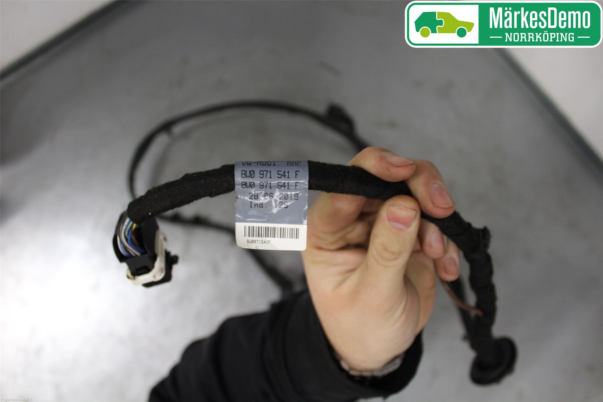 Audi A4/S4 B9 20- Dragkrok Elsats