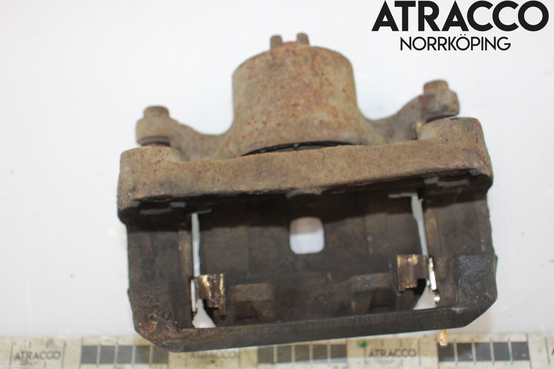 Nissan PULSAR Bromsok Fram Höger