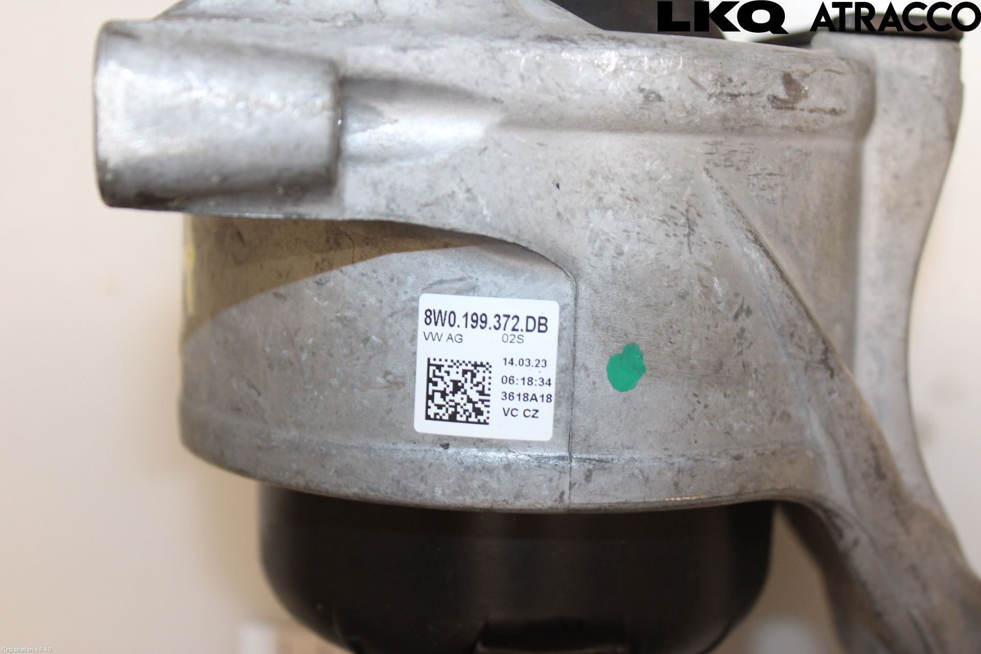 Audi A4/S4 B9 20- Motorfäste