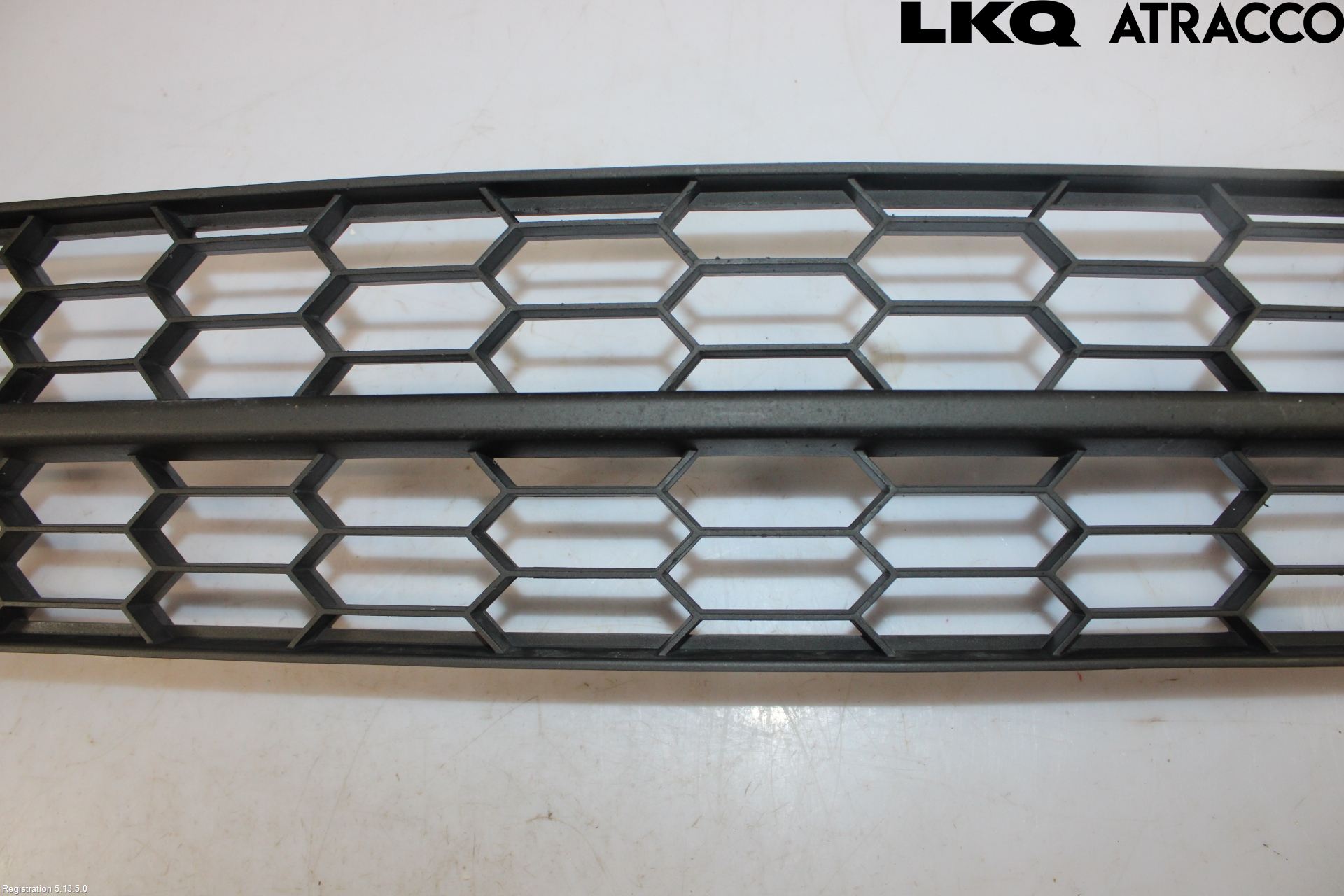 Skoda OCTAVIA (5E) 13-20 Grilldel Mitt