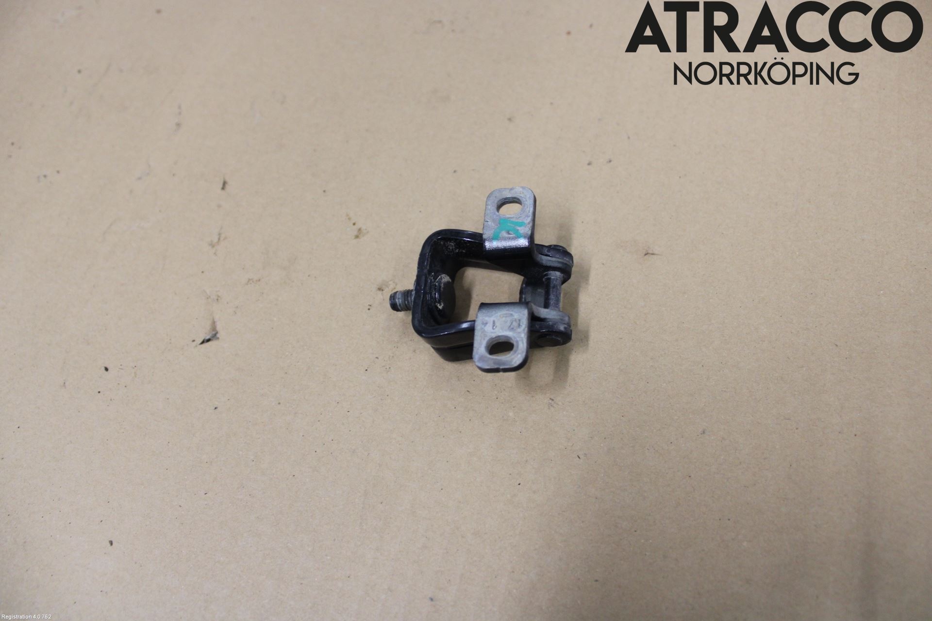 Skoda CITIGO / CITIGO E IV Bakluckegångjärn Vä