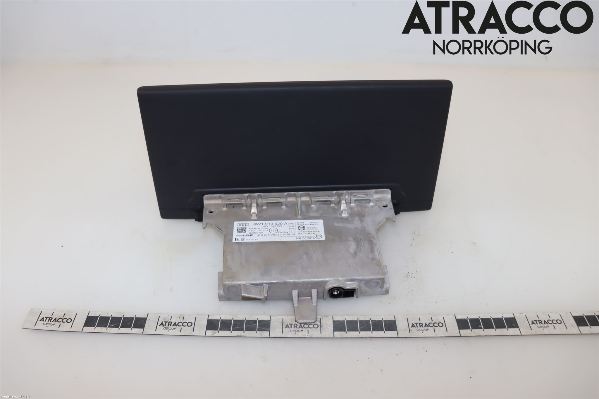 Audi A4/S4 B9 20- Bildskärm