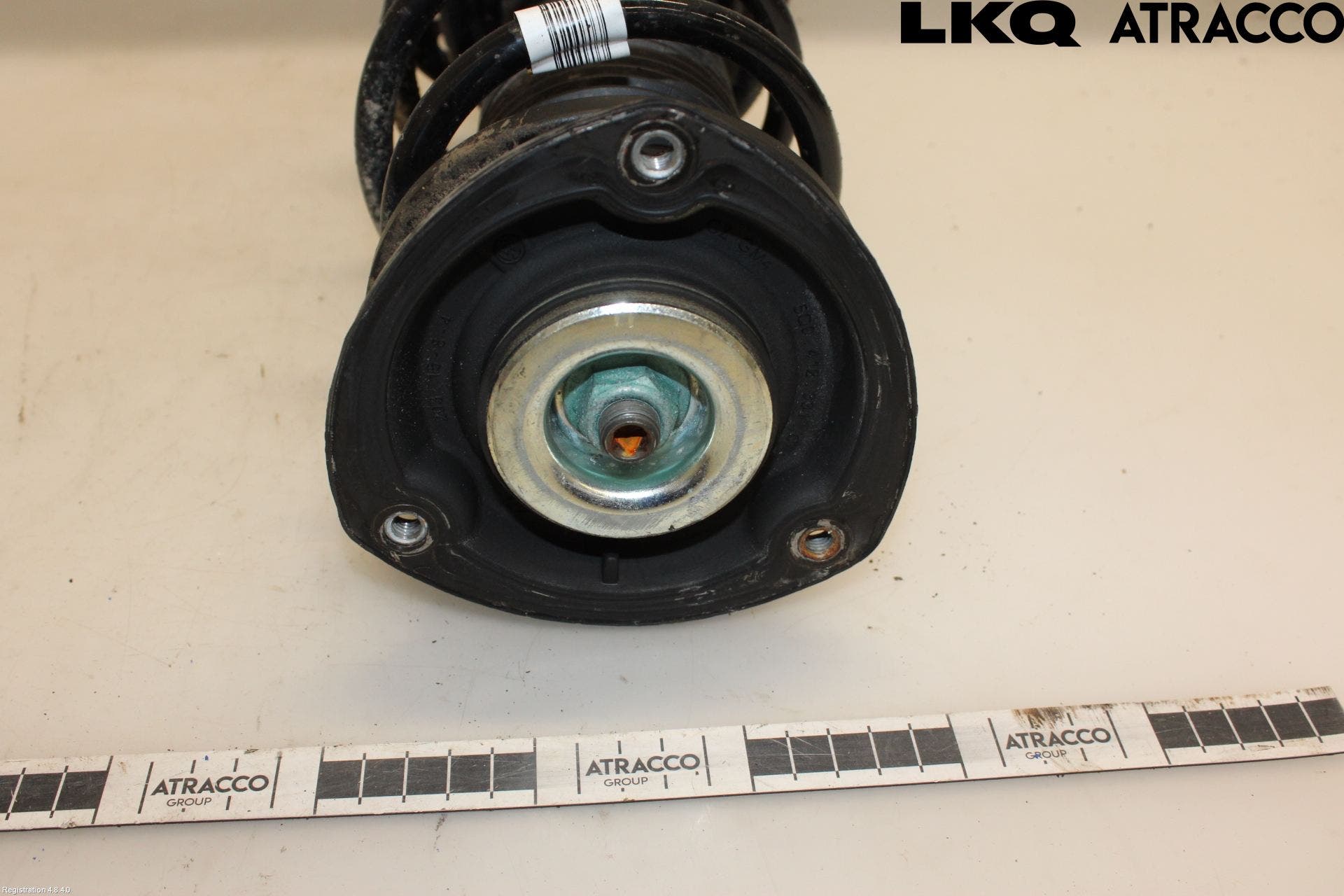 Seat ARONA Fjäderben Fram Höger