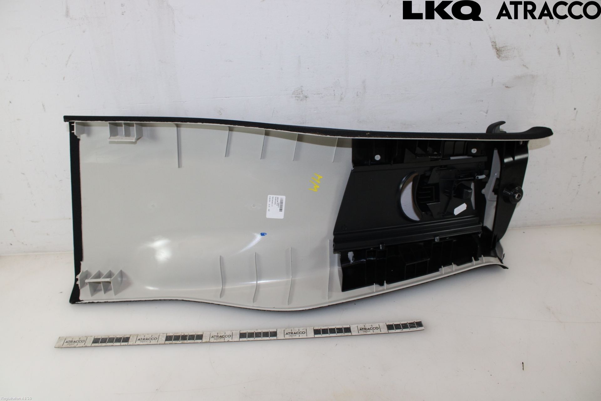 Mercedes-Benz MB EQE (V295) 22- Inr Plastd A-B-C Stolpe