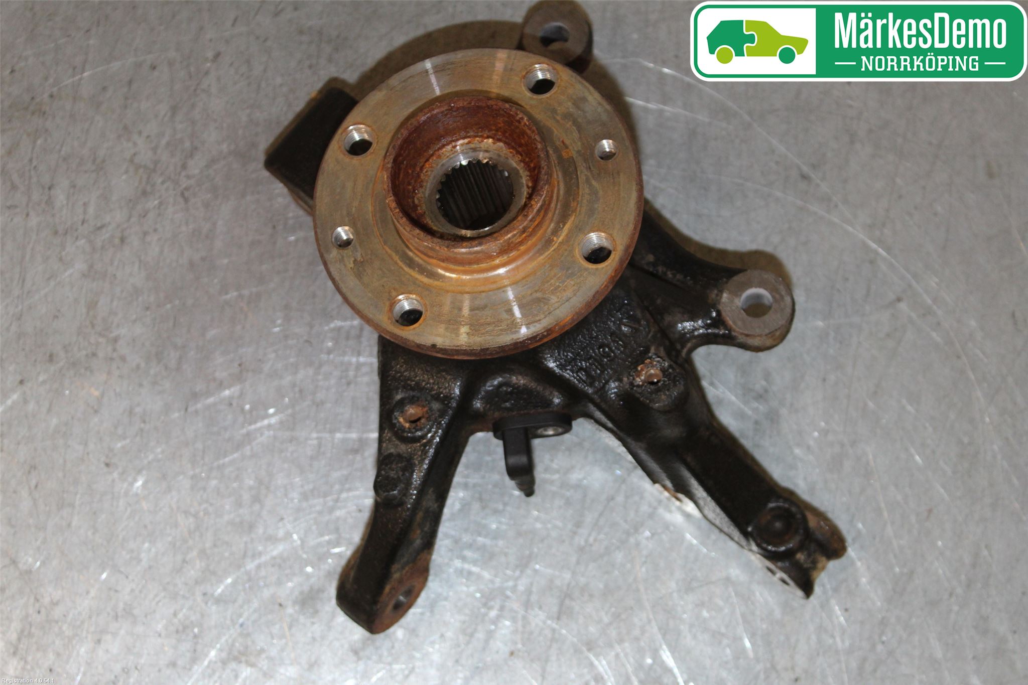 Renault CAPTUR 13-19 Styrspindel Lagerhus Vä