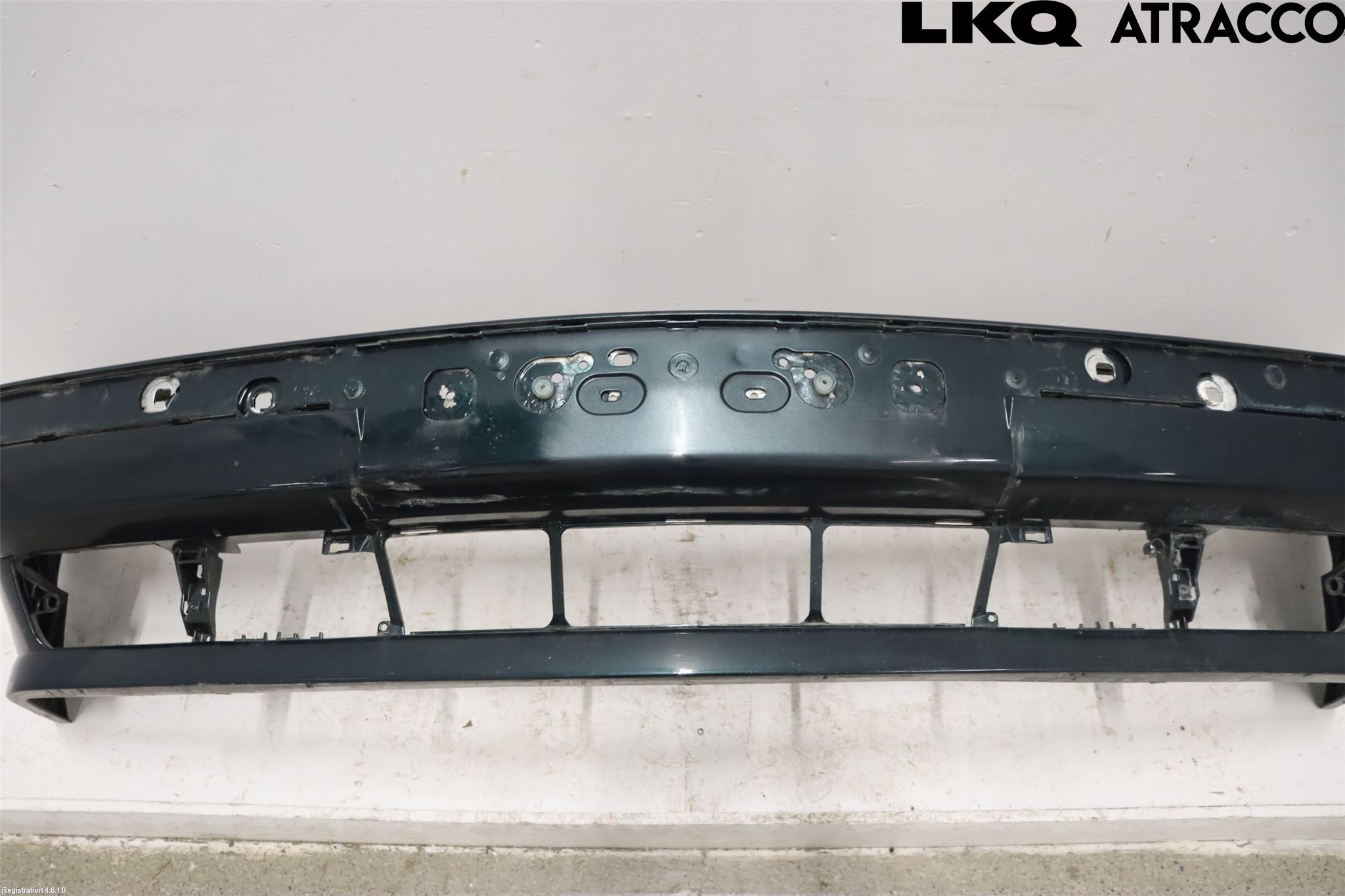 BMW 5 E34      88-96 Stötfångarbeklädnad Fram