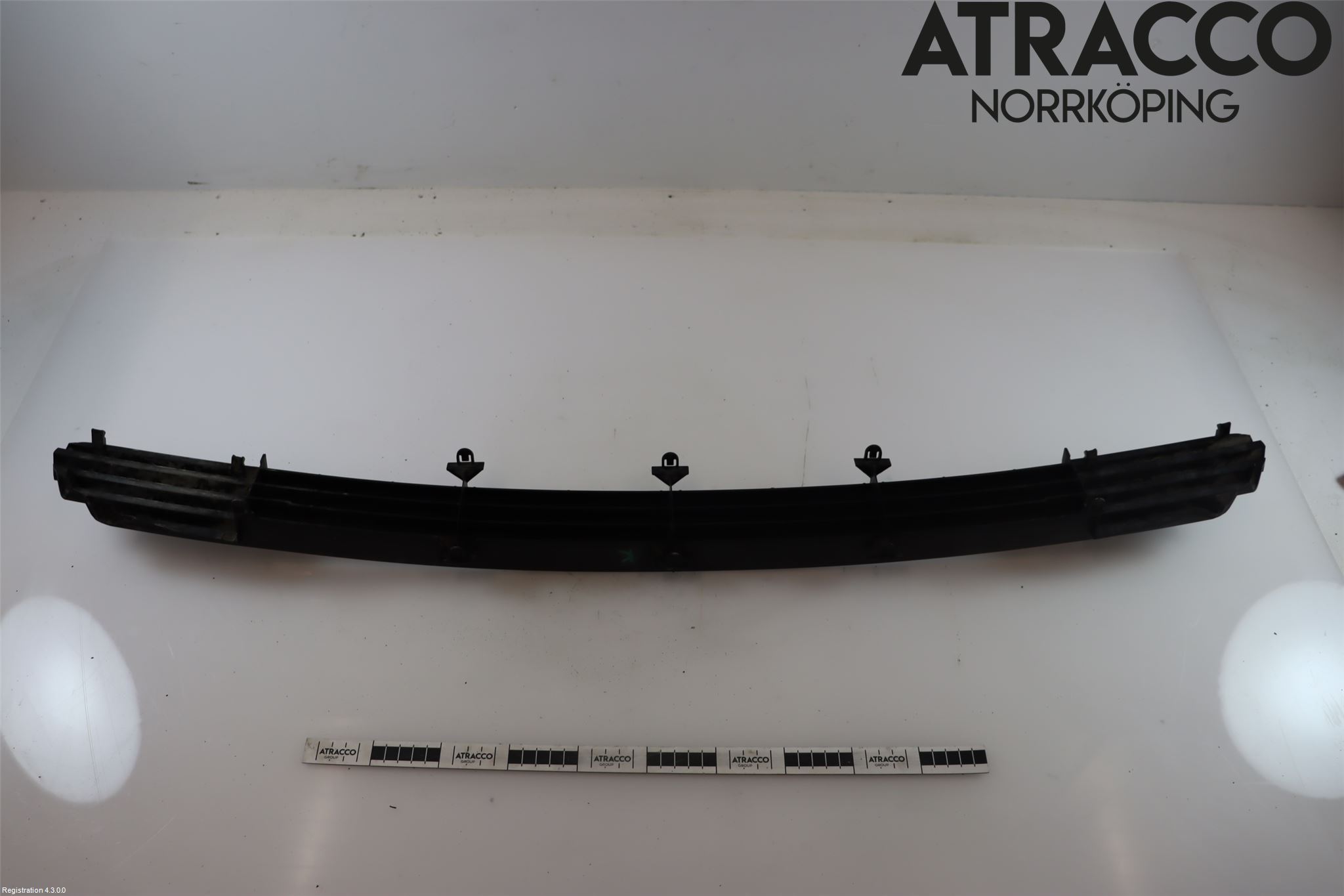 Ford FIESTA     96-99 Grill-Galler