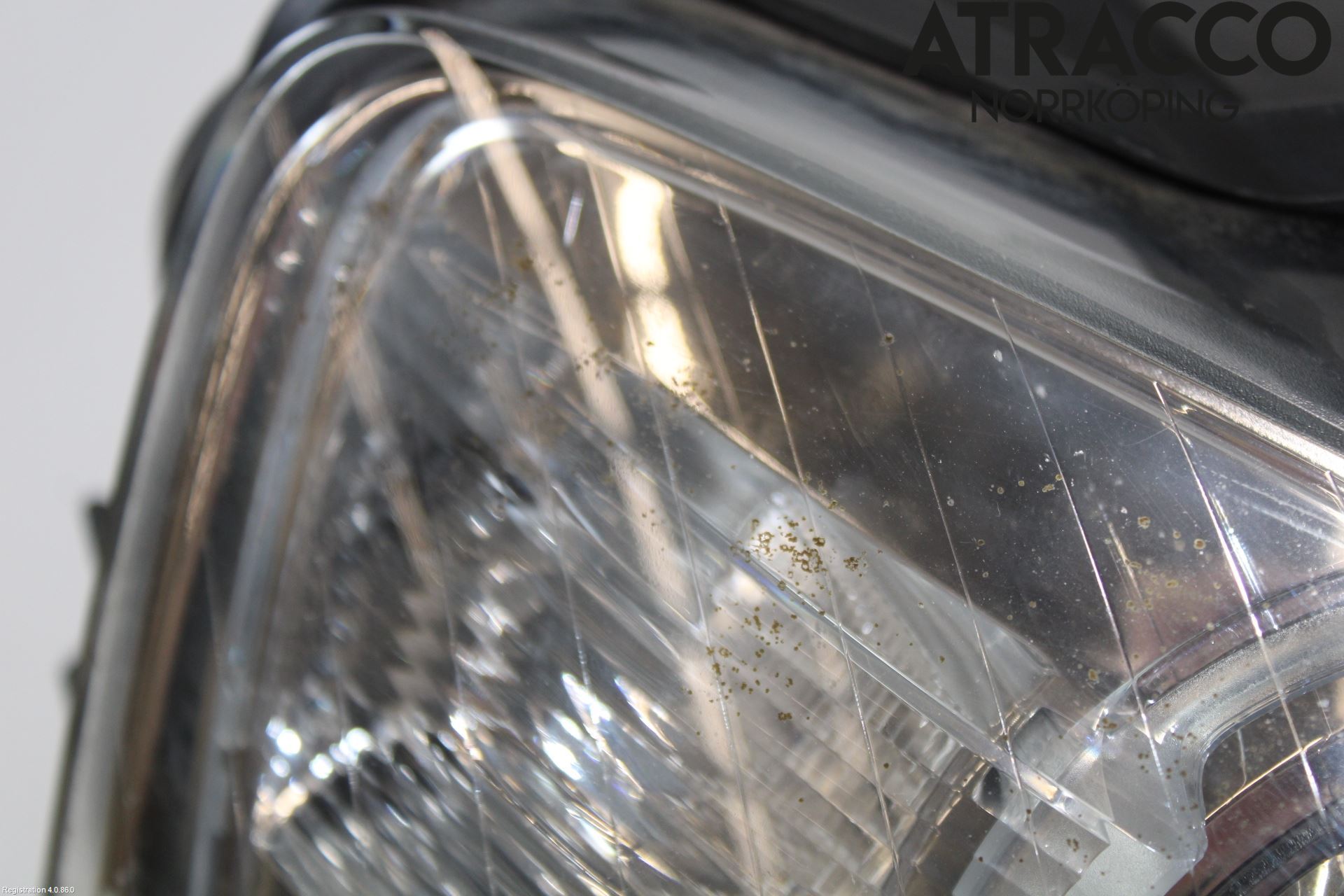 Volkswagen VW PASSAT 05-11 Strålkastare Höger