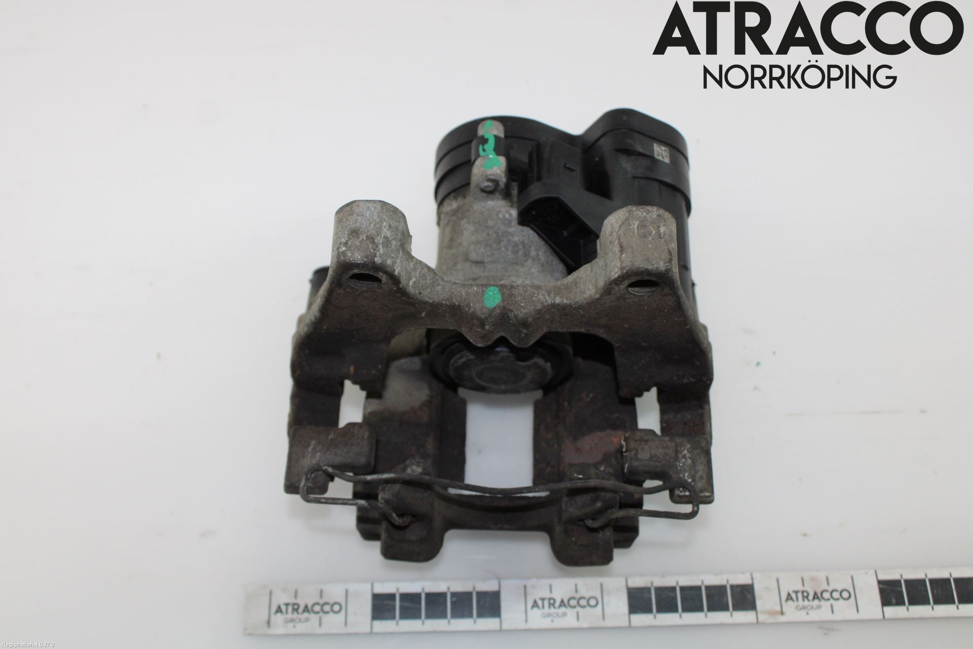 Audi Q3 F3 19- Bromsok Bak Höger