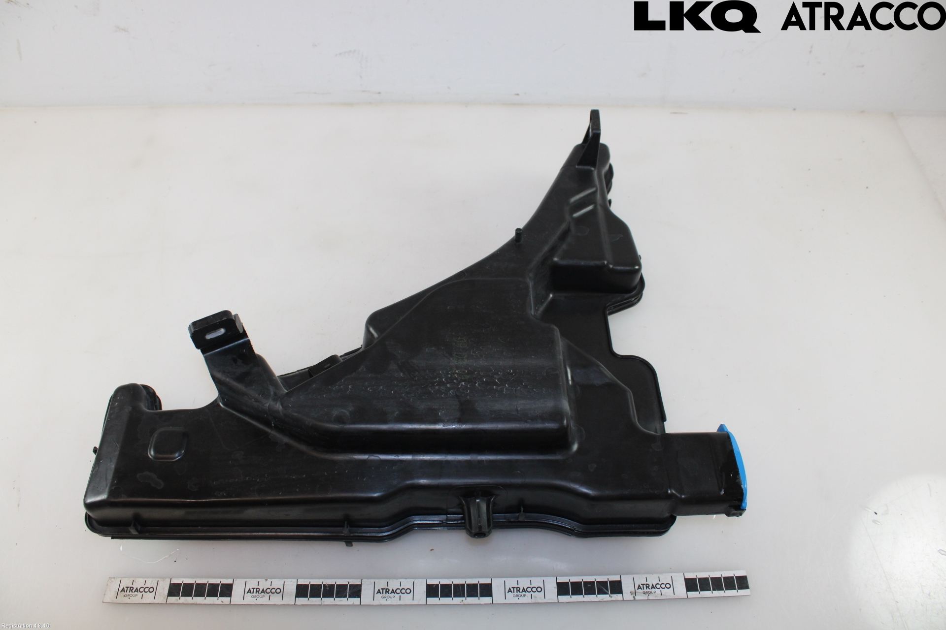 Audi A4/S4 B9 20- Spolartank Vindruta-Strål