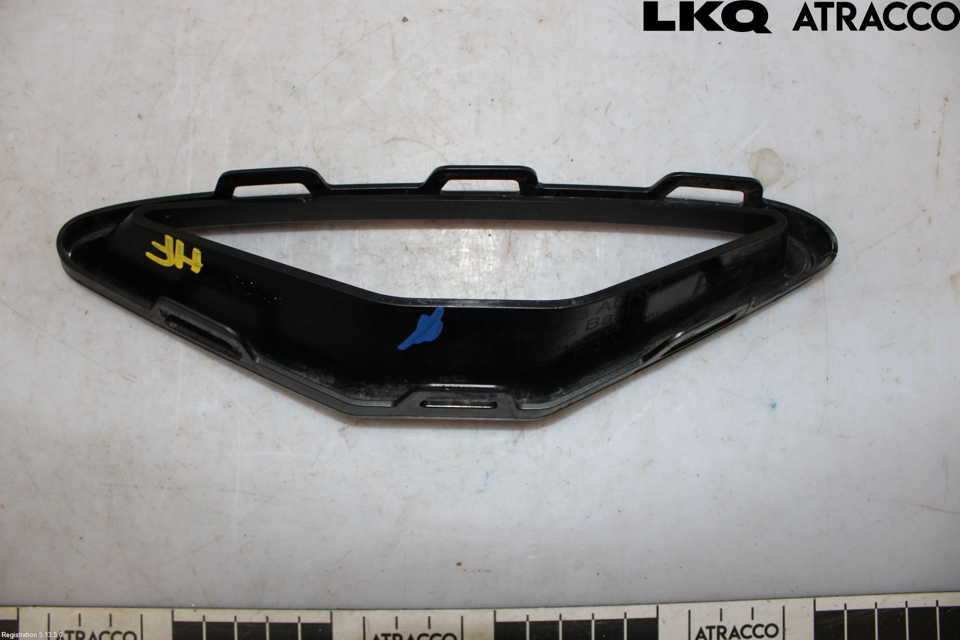 Volkswagen VW ID.7/TOURER 24- Stötfångardel Fram Hö