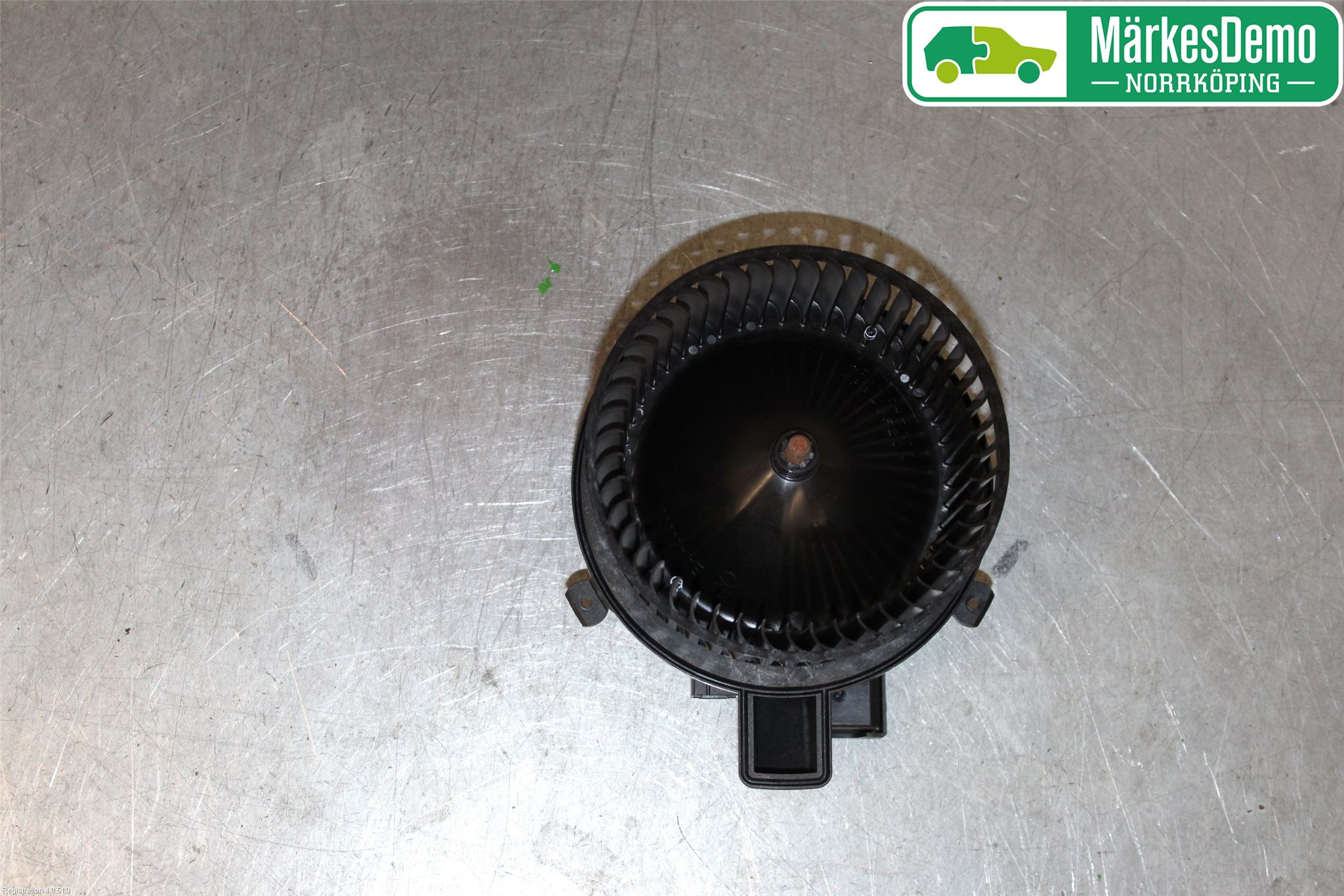 Audi A4/S4 B9 16-19 Värmefläkt