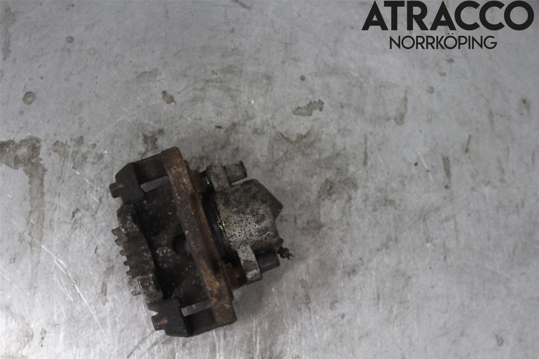 BMW 3 E90/91 SED/TOU 05-12 Bromsok Fram Höger