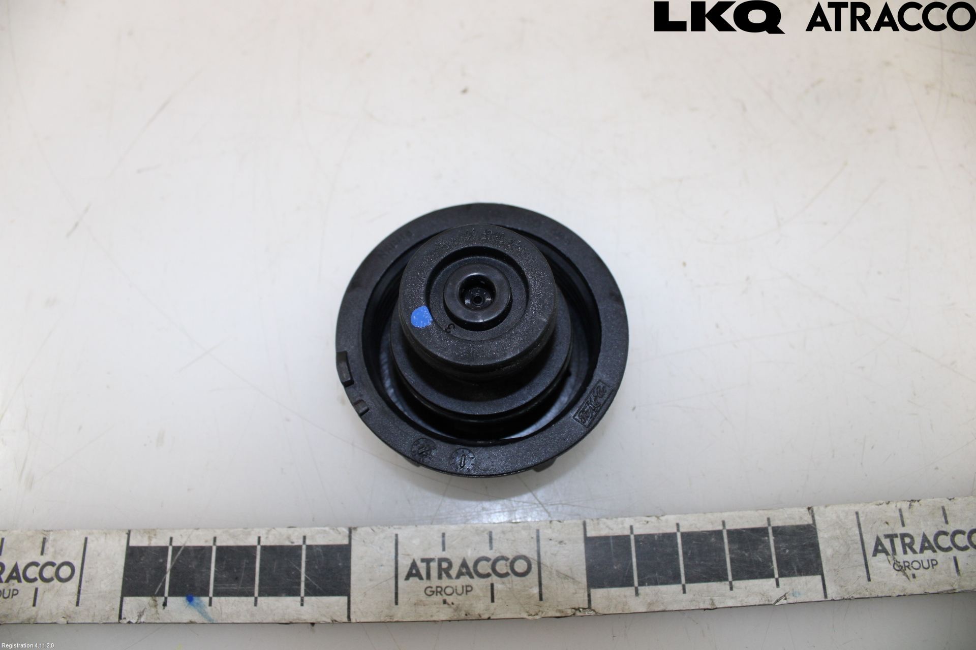 Volvo V40 12-19 Expansionstank Lock