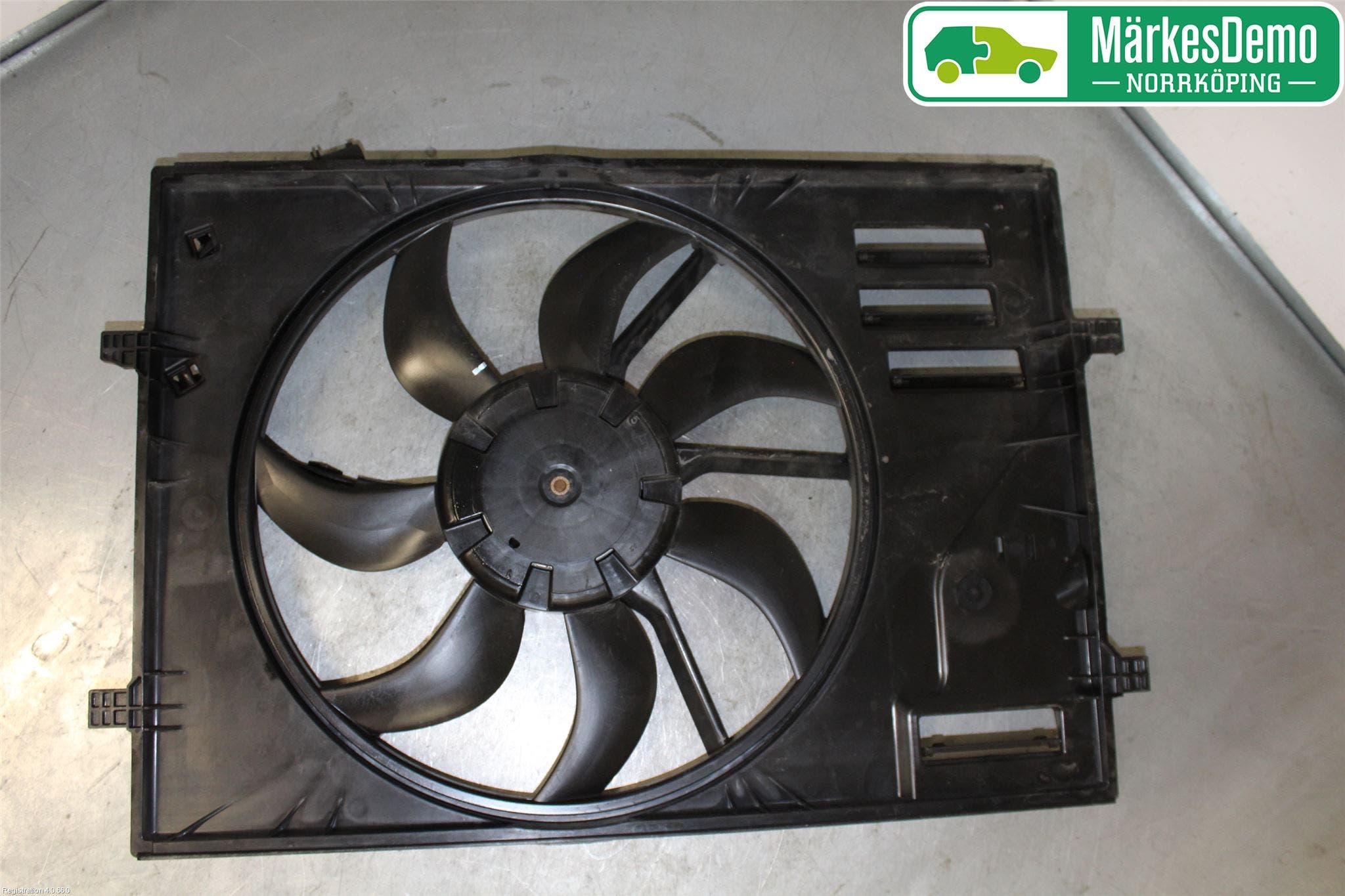 Volkswagen VW GOLF / E-GOLF VII 13-20 Kylfläkt El