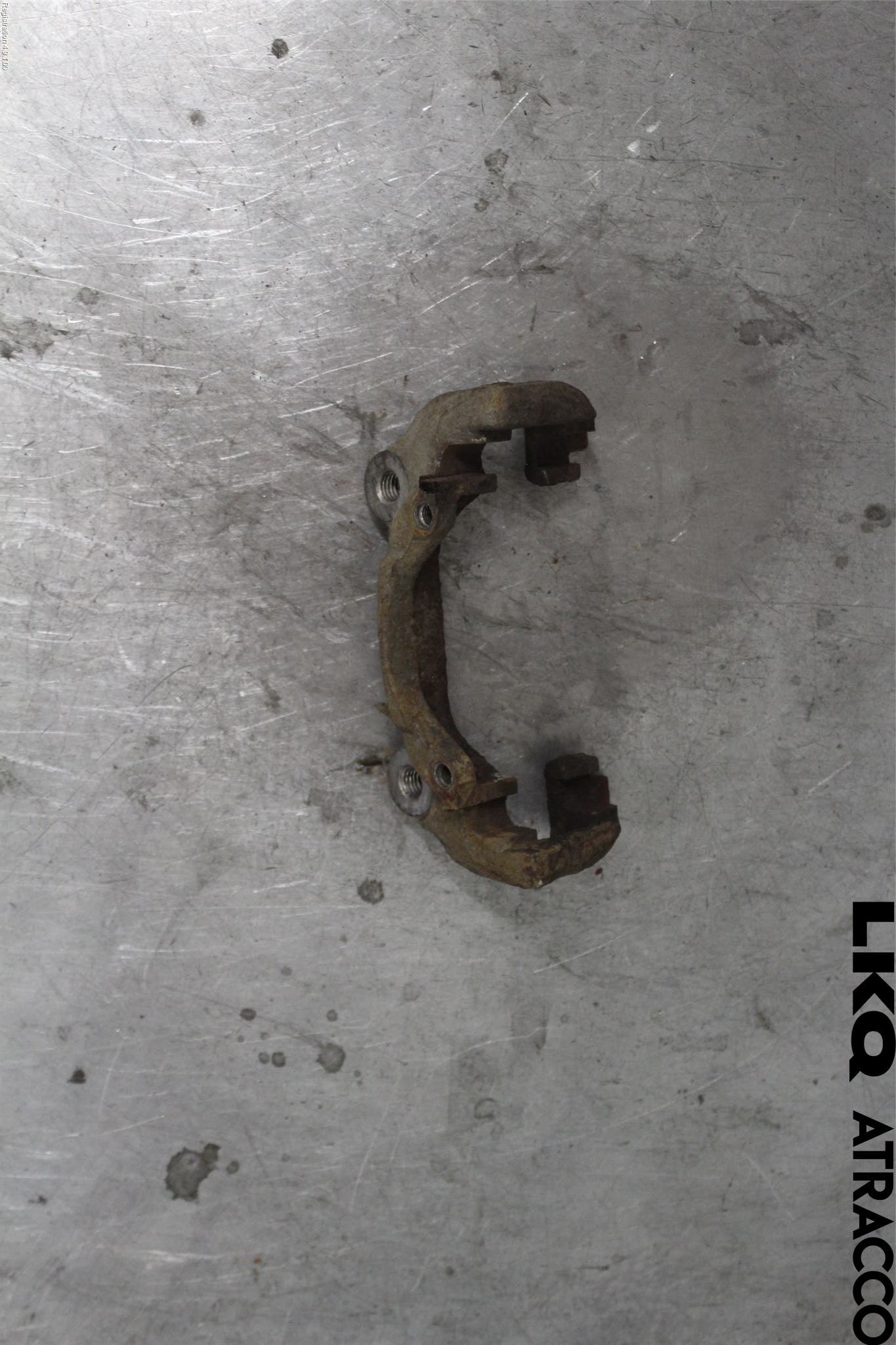 Saab 9-3 VER2/VER3 08-15 Bromsokshållare