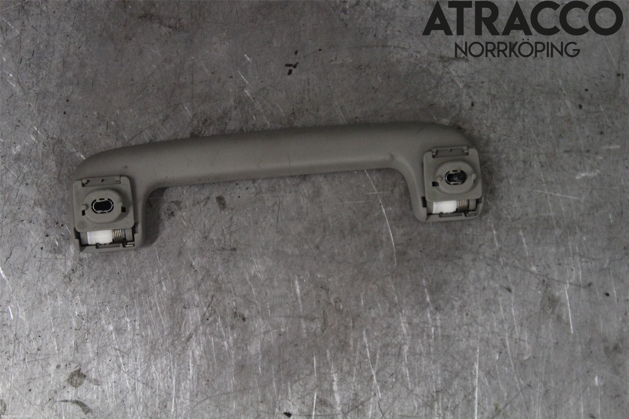 Audi A8/S8 4E  02-09 Kurvhandtag I Tak