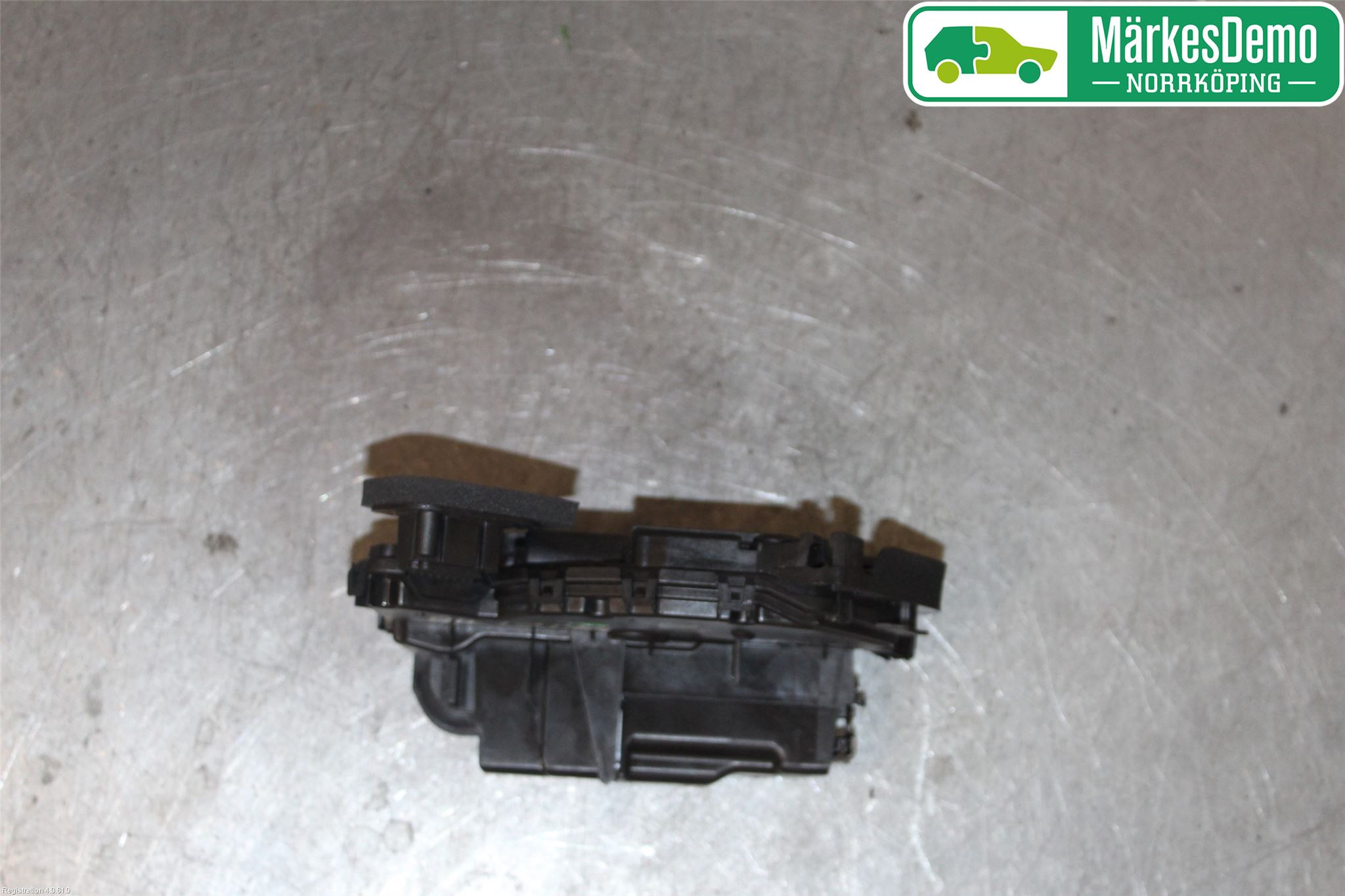 Skoda FABIA 15-21 Låskista-Dörrlås