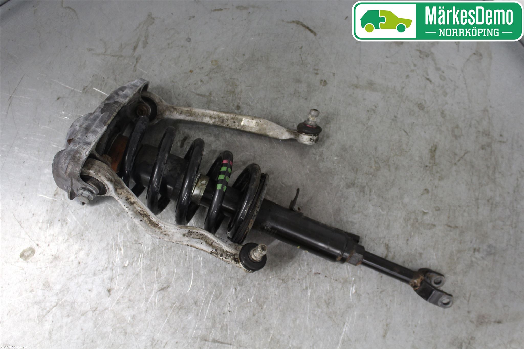 Audi A6/S6     97-05 Fjäderben Fram Vänster