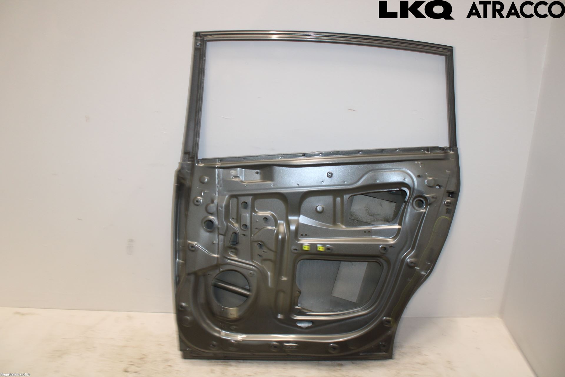 Toyota COROLLA VERSO 04-07 Dörr Bak Höger