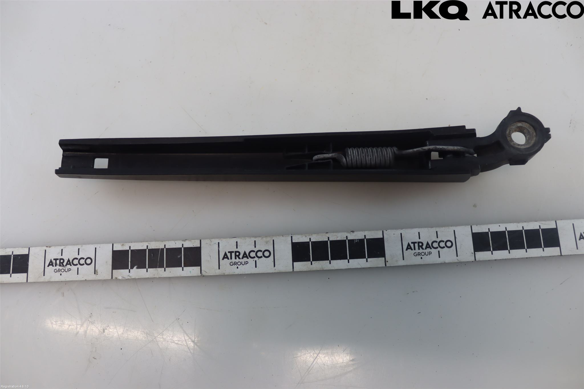 Volkswagen VW PASSAT 15-19 Torkararm-Bakruta