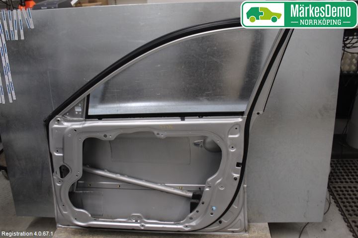 Hyundai GRANDEUR Dörr Fram Höger