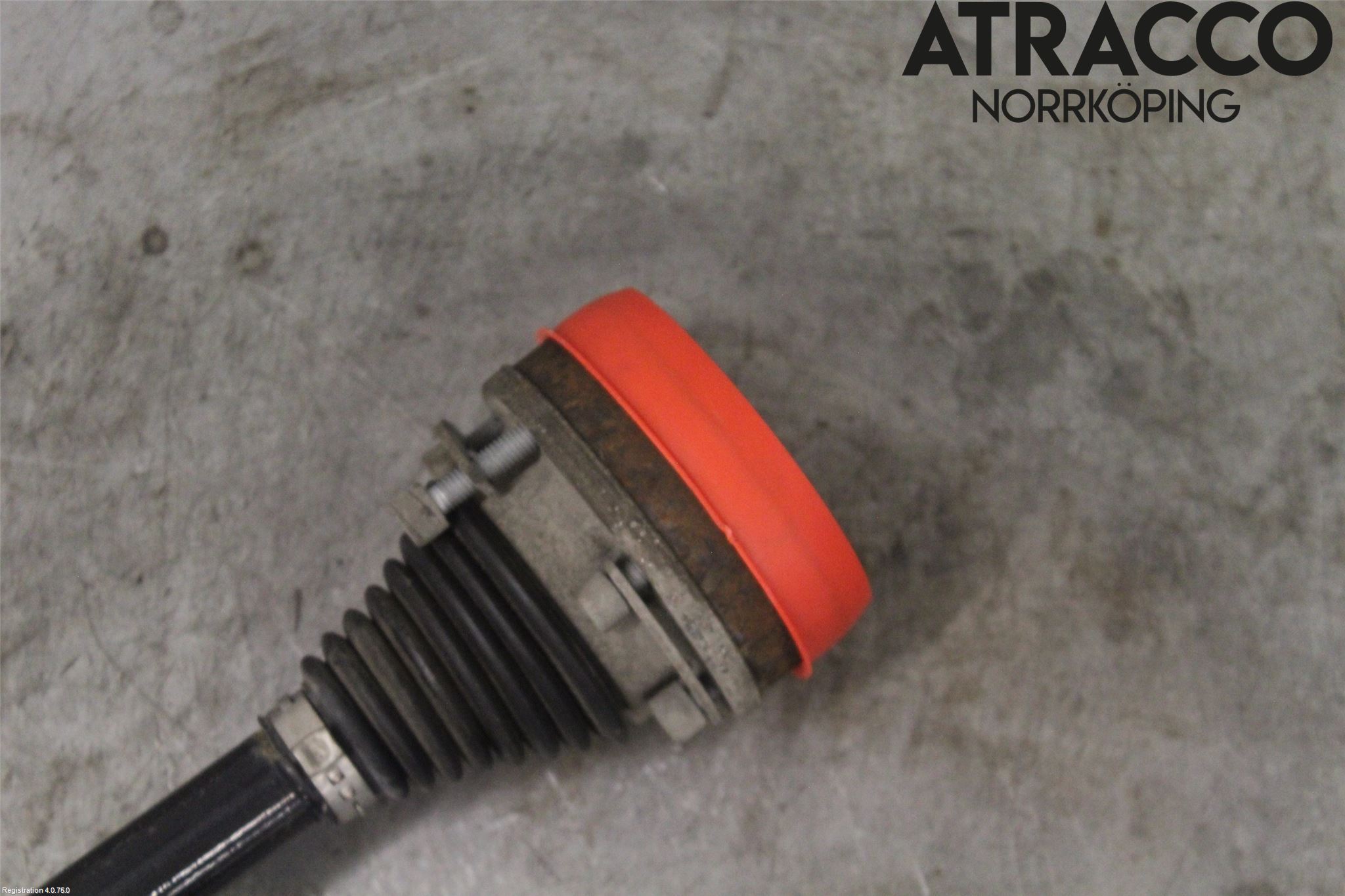 Volkswagen VW PASSAT 11-14 Drivaxel Bak Höger