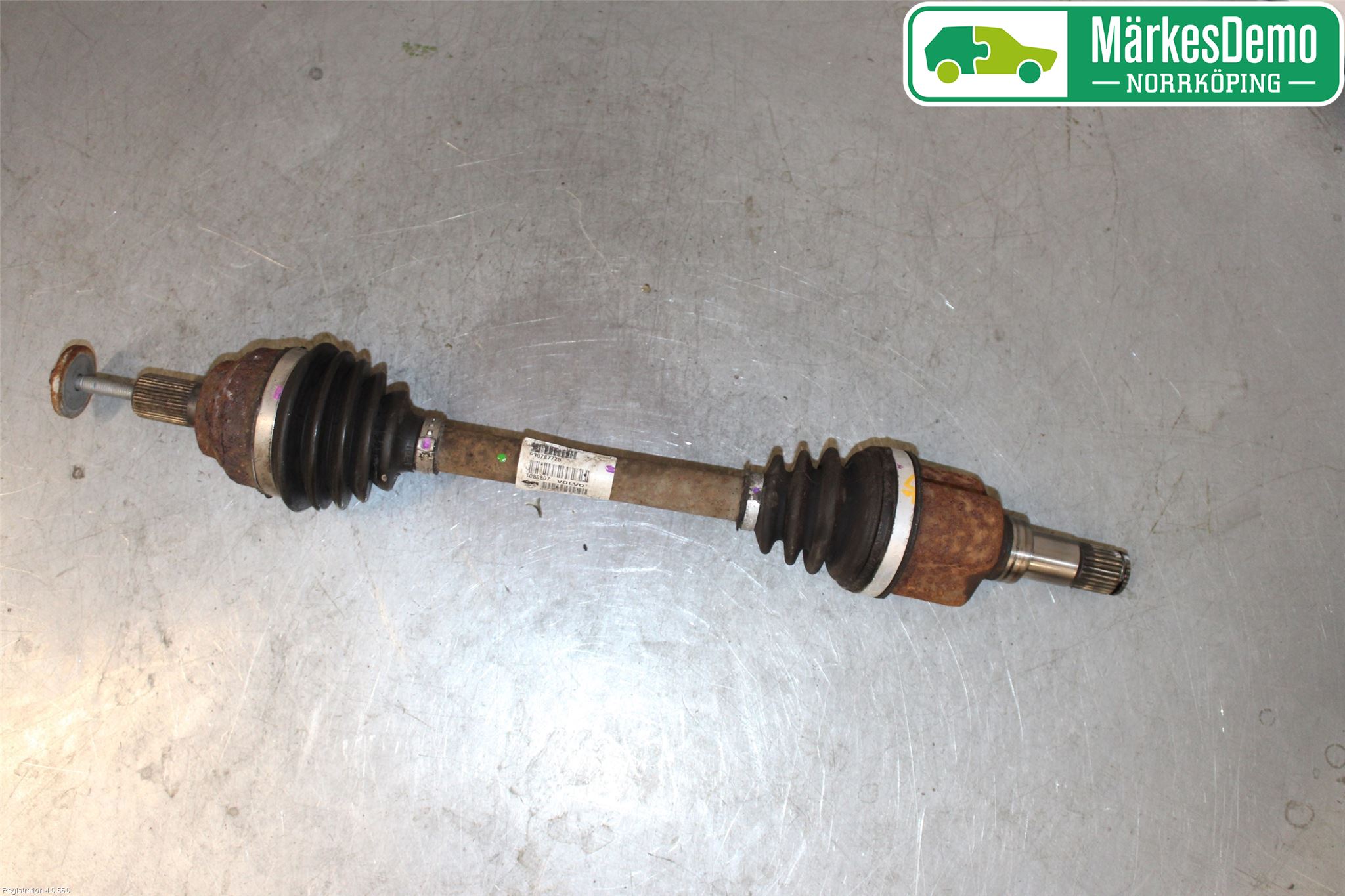 Volvo V50 08-12 Drivaxel Fram Vänster