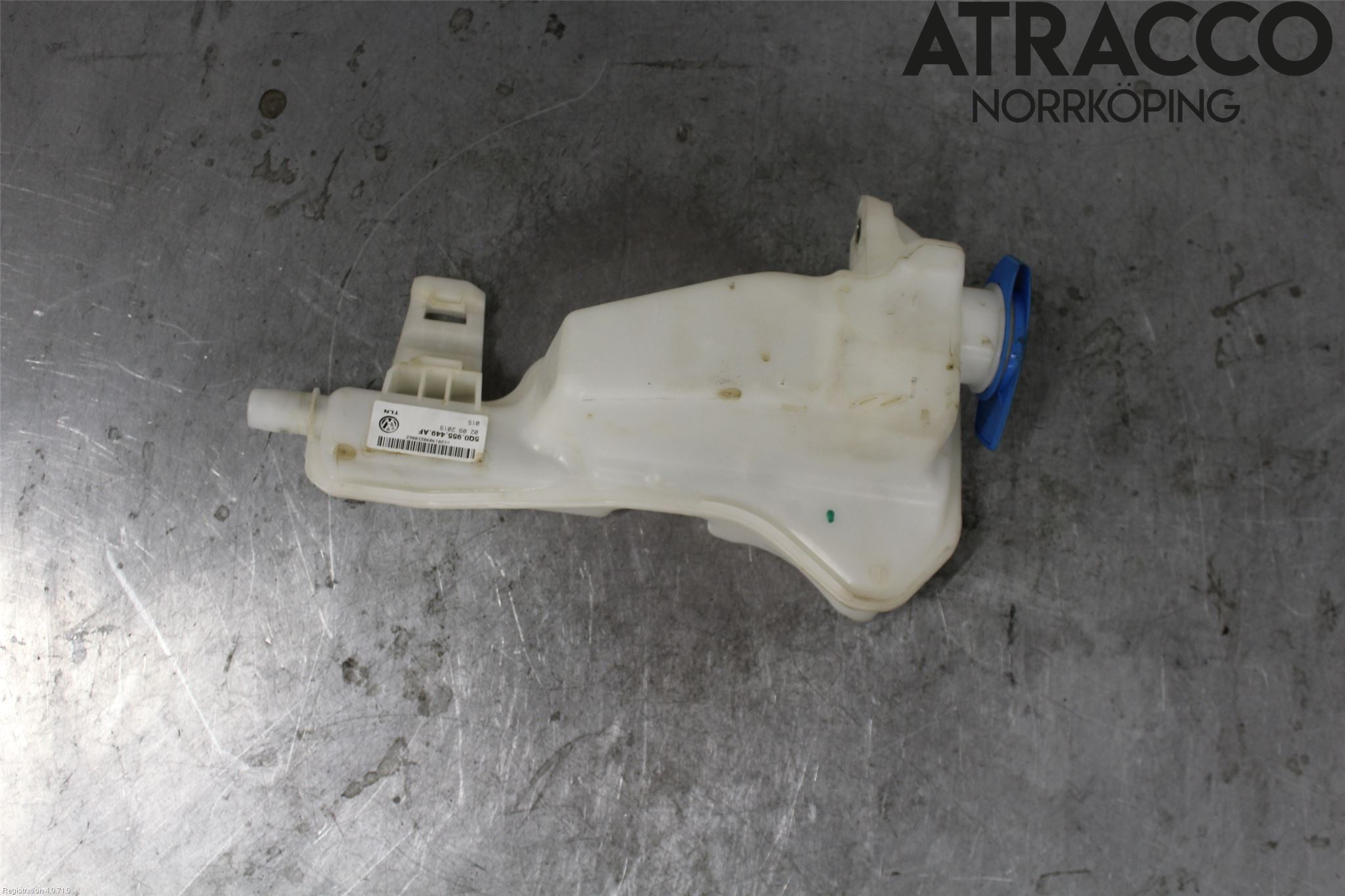 Cupra ATECA 19- Spolartank Vindruta