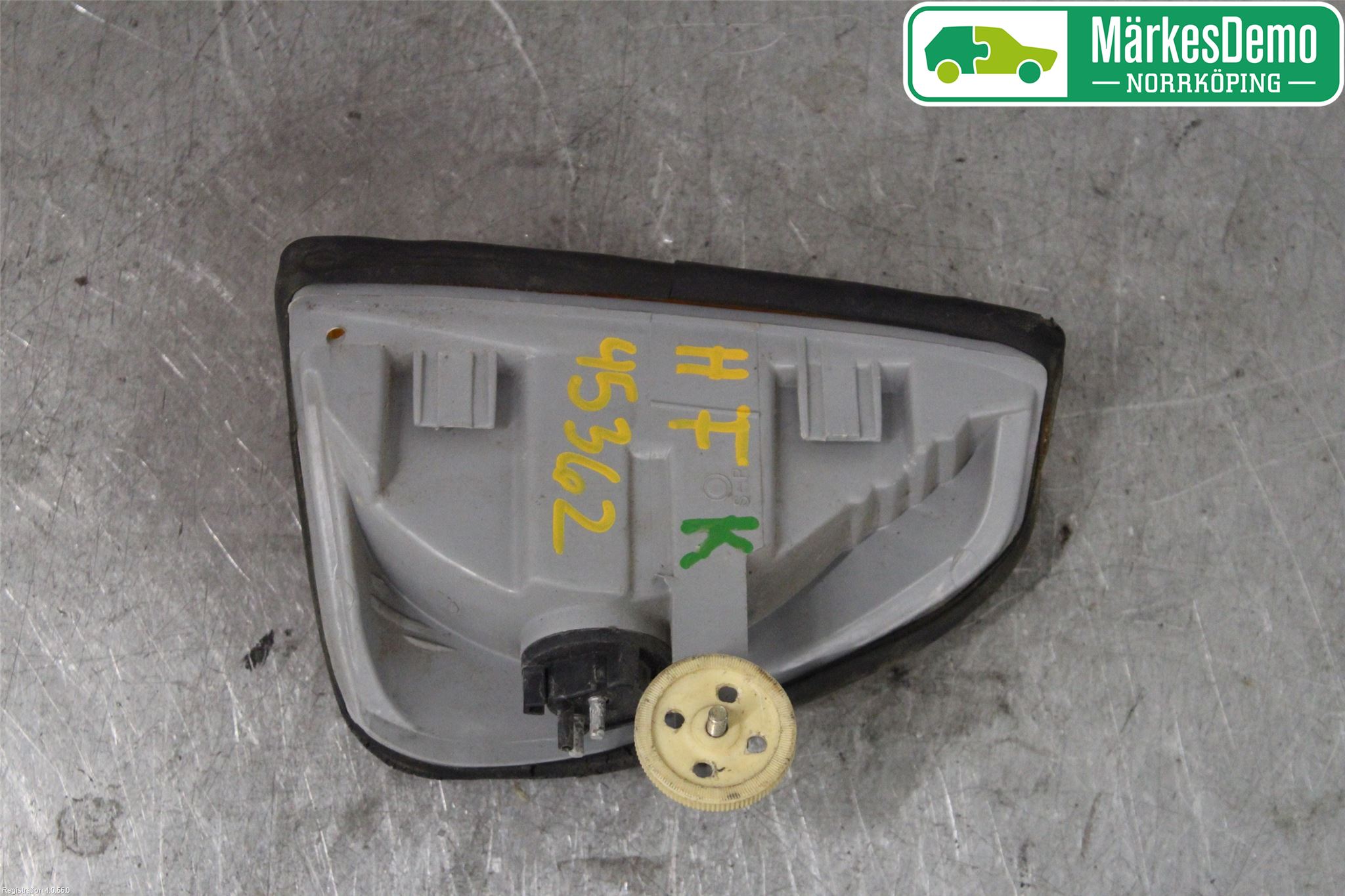 Mercedes-Benz MB 200-300  (W123) 76-86 Blinkers Fram Höger