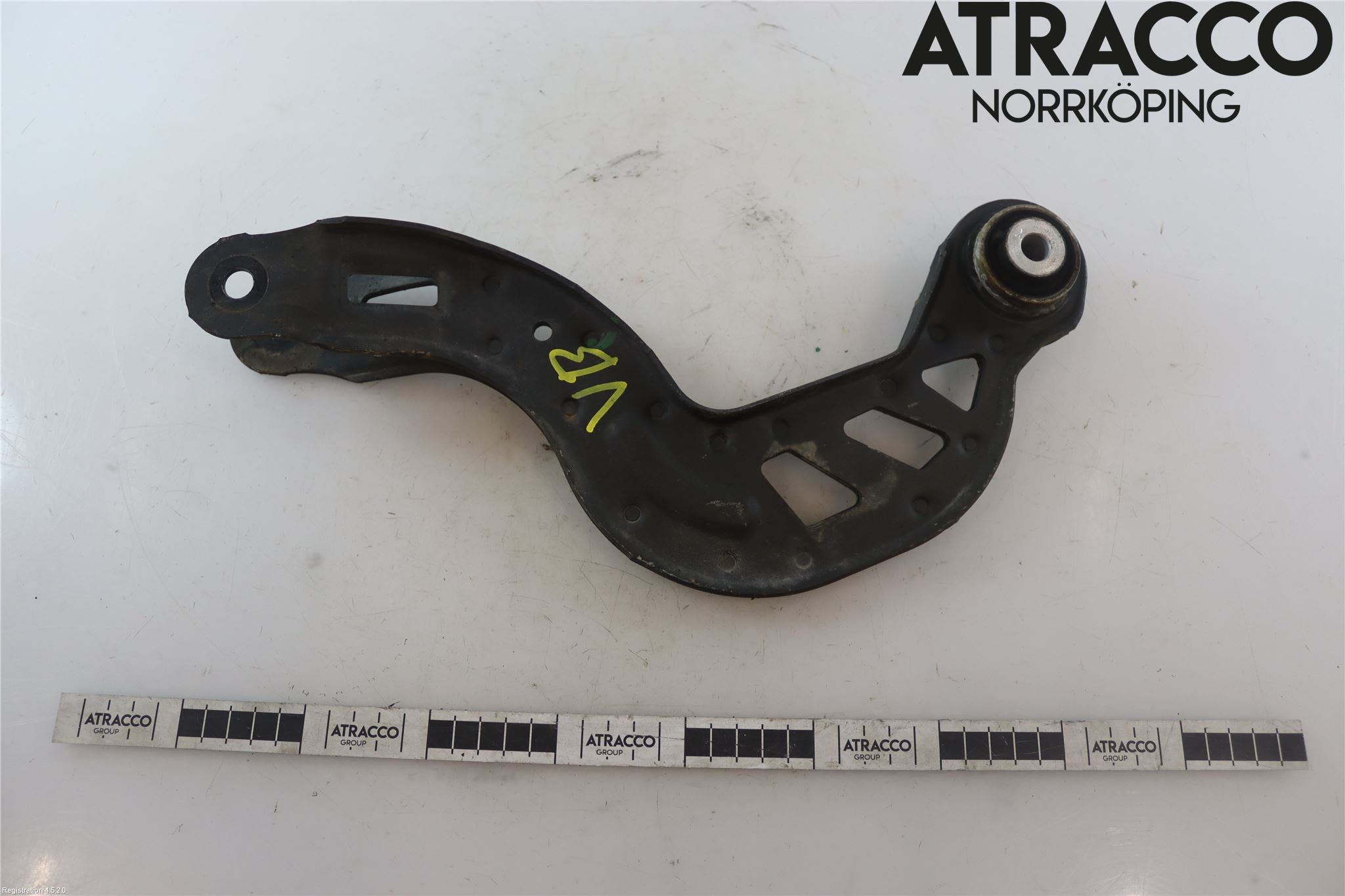 Mercedes-Benz MB GLA-KLASS (X156) 13-20 Bärarm Bak Övre Vänster