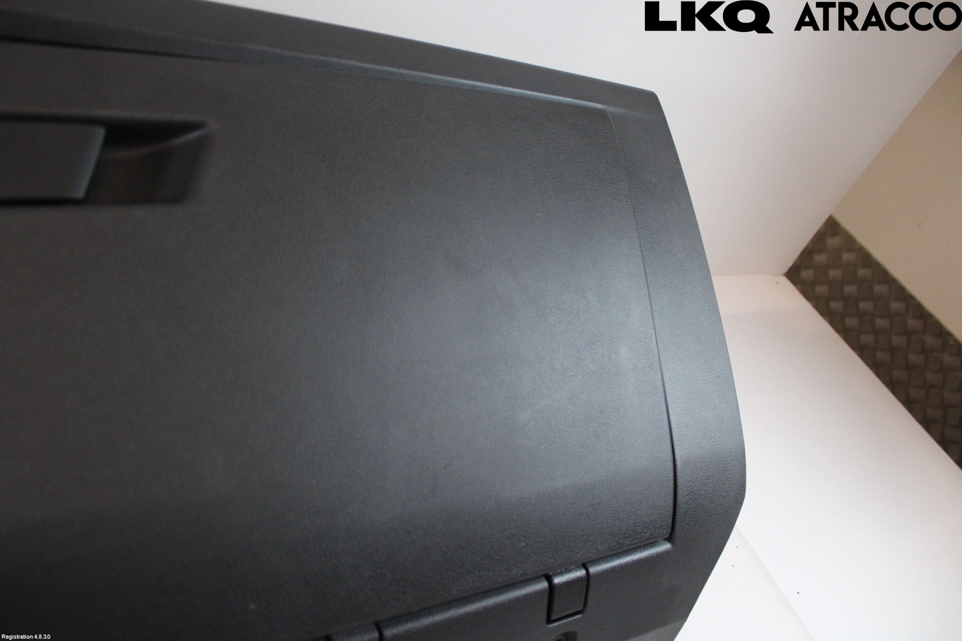 Volkswagen VW ID.4 21- Handskfack