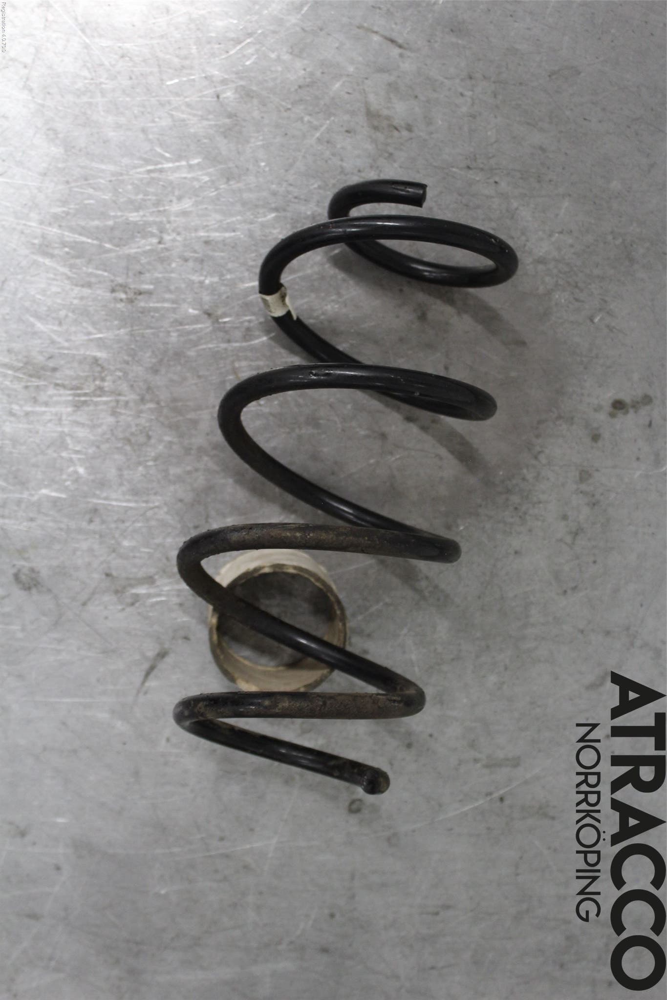 Volkswagen VW GOLF / E-GOLF VII 13-20 Fjäder Fram