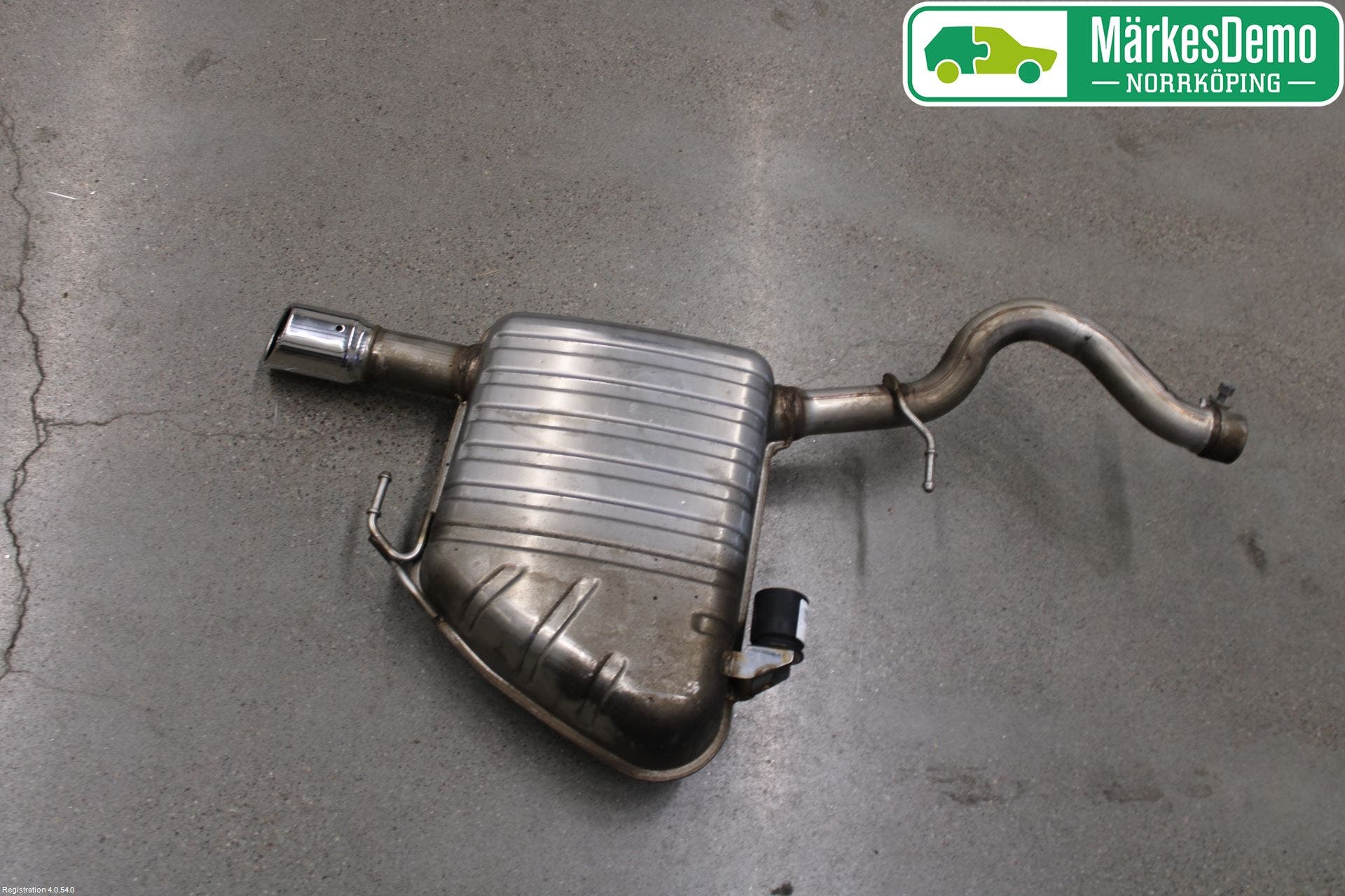 Jaguar XE (X760) 15-24 Avgas Bakre Dämpare